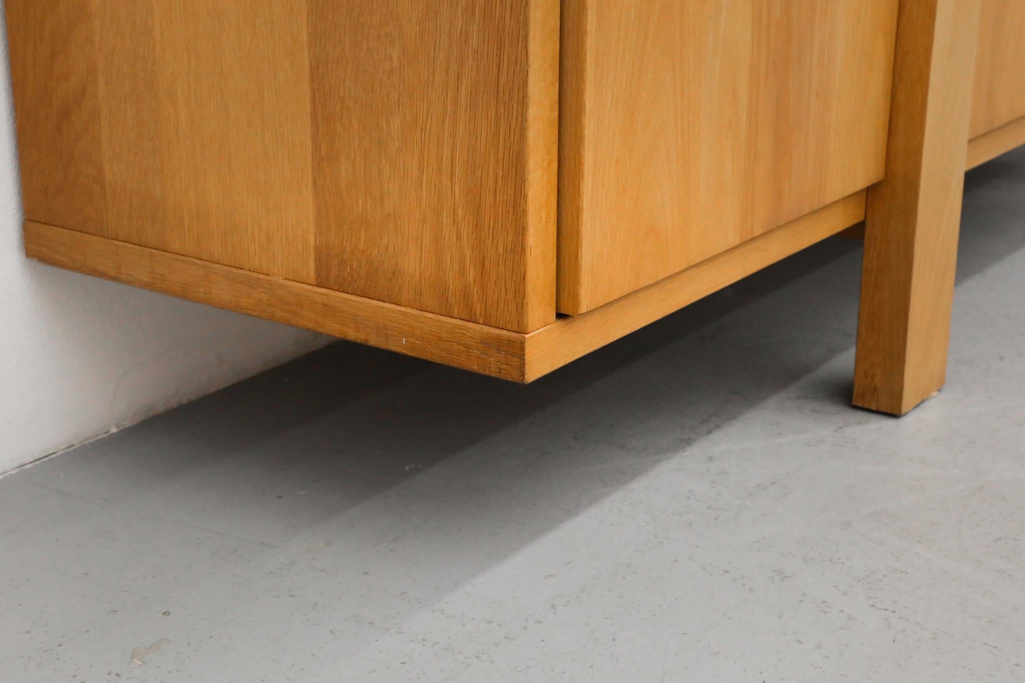 Karel Mintjens Brutalist Oak Sideboard with Aluminum Pulls and Box Joint Detail For Sale 15