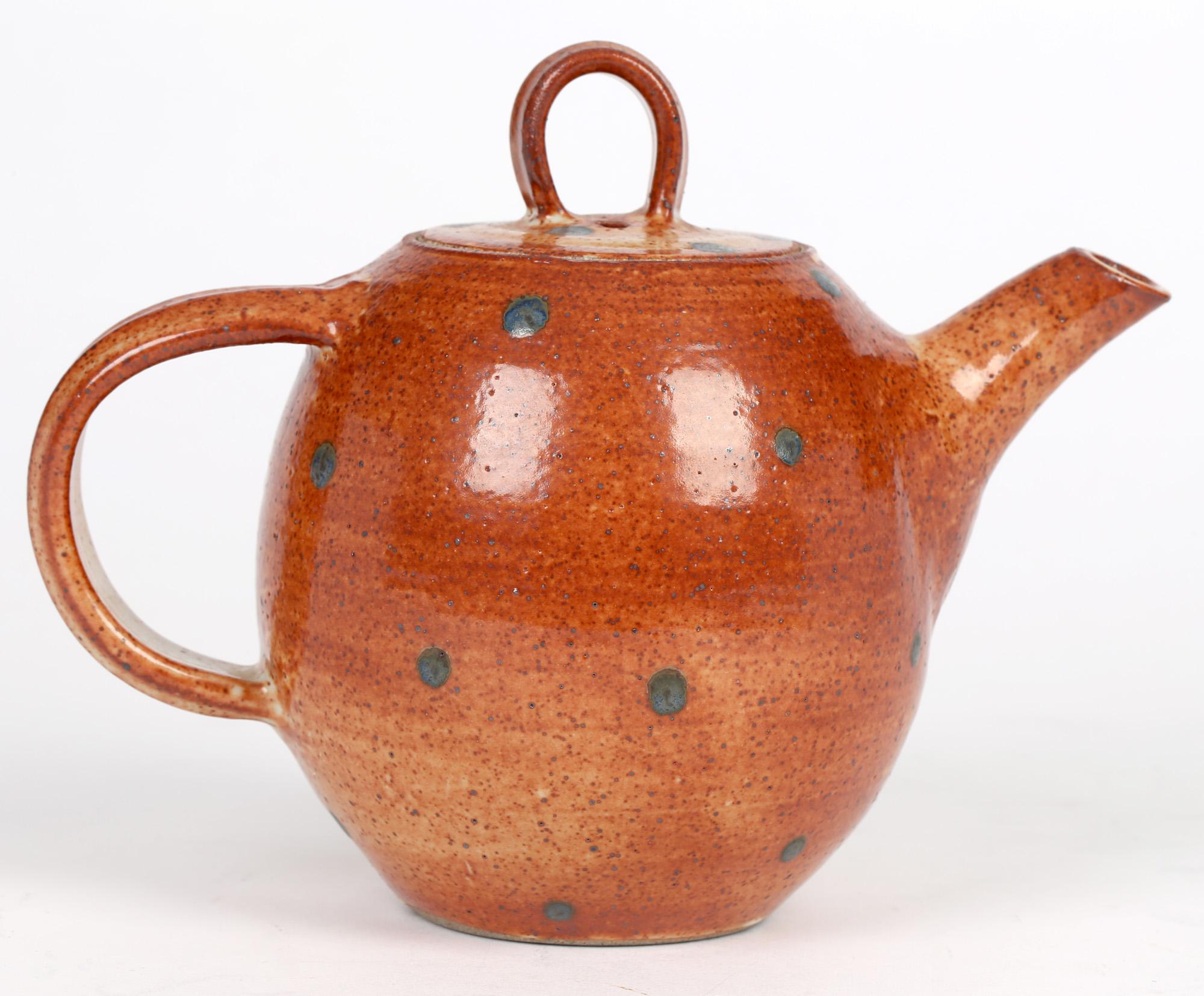 Karen Ann Wood Studio Pottery Red Glazed Spot Design Lidded Teapot In Good Condition For Sale In Bishop's Stortford, Hertfordshire