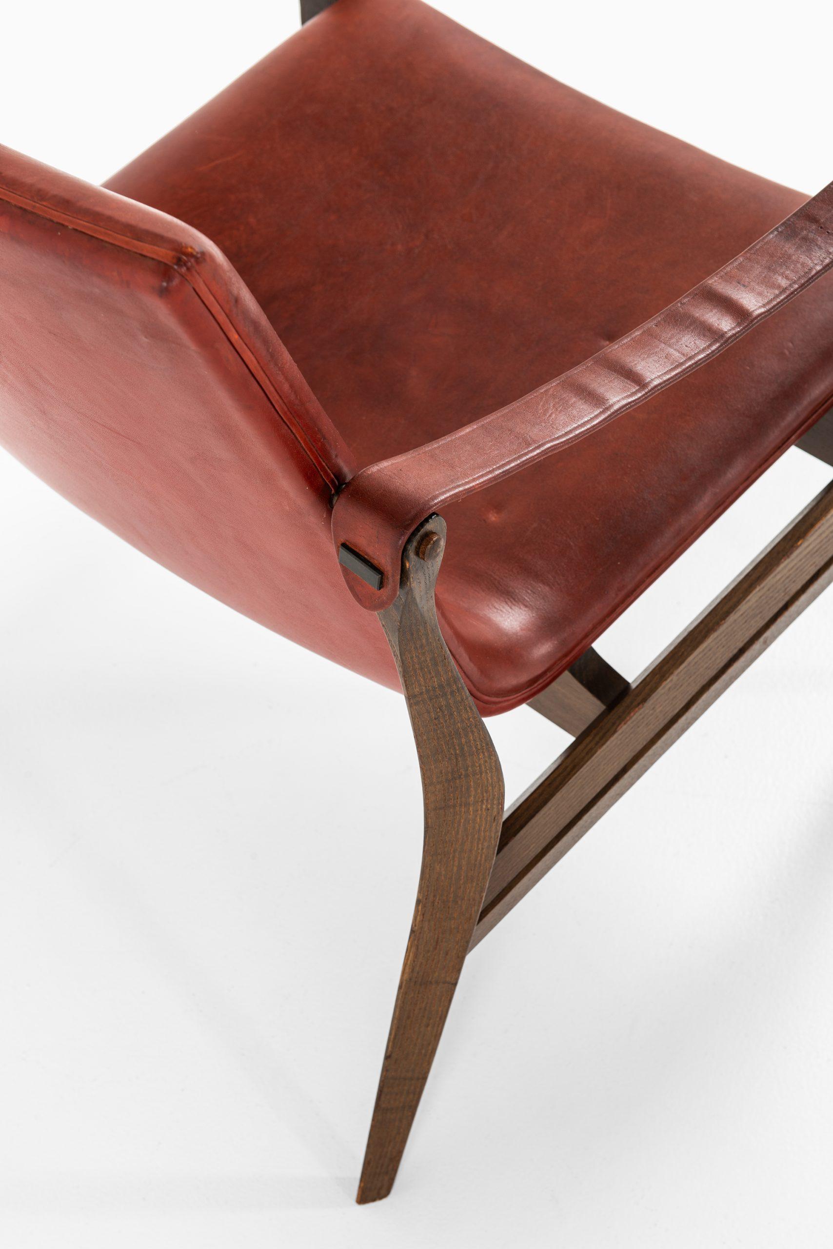 Very rare easy chair designed by Karen & Ebbe Clemmensen. Produced by Fritz Hansen in Denmark.