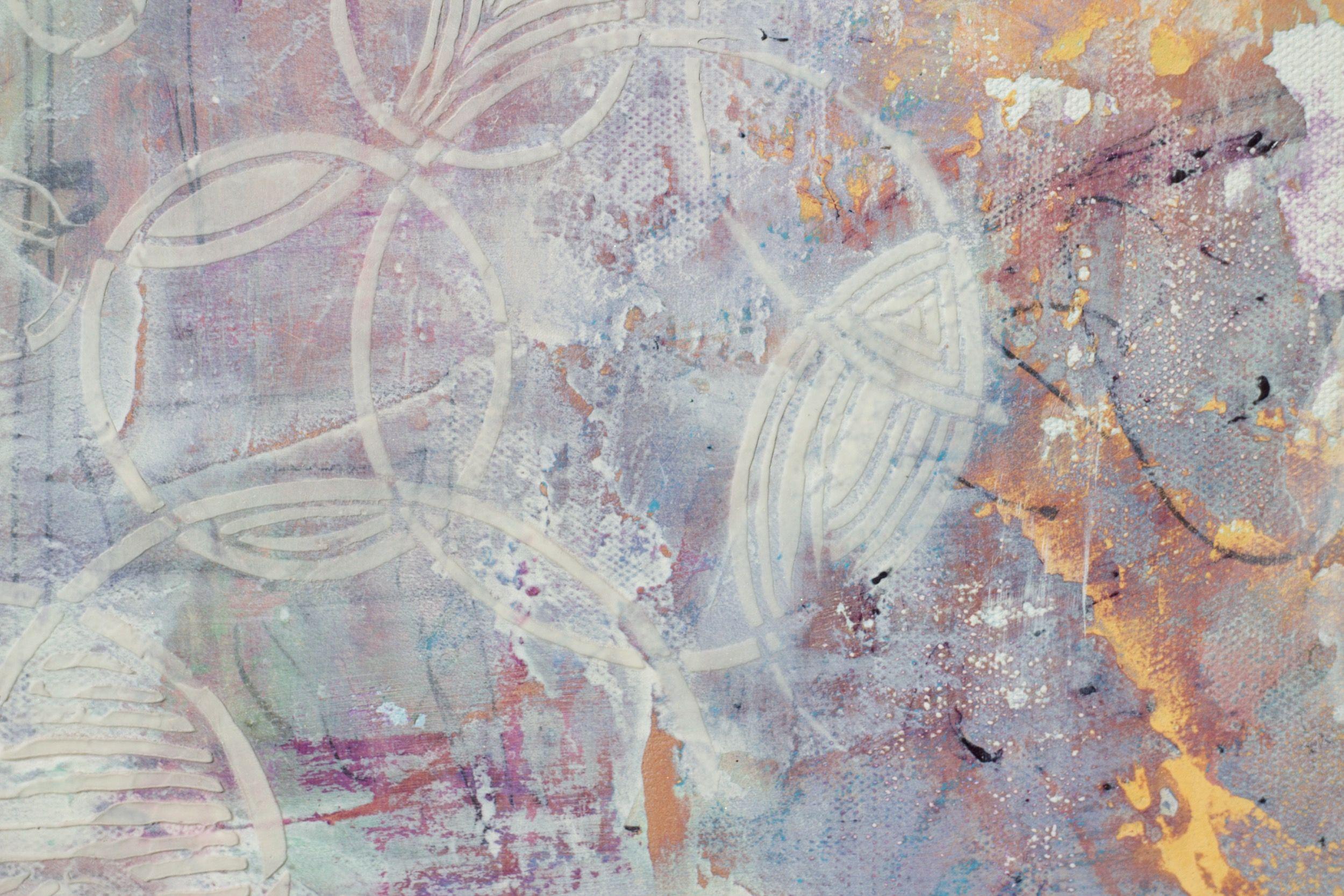 Reliquia del pasado II, Pintura, Acrílico sobre lienzo - Abstract Painting Gris de Karen Hale