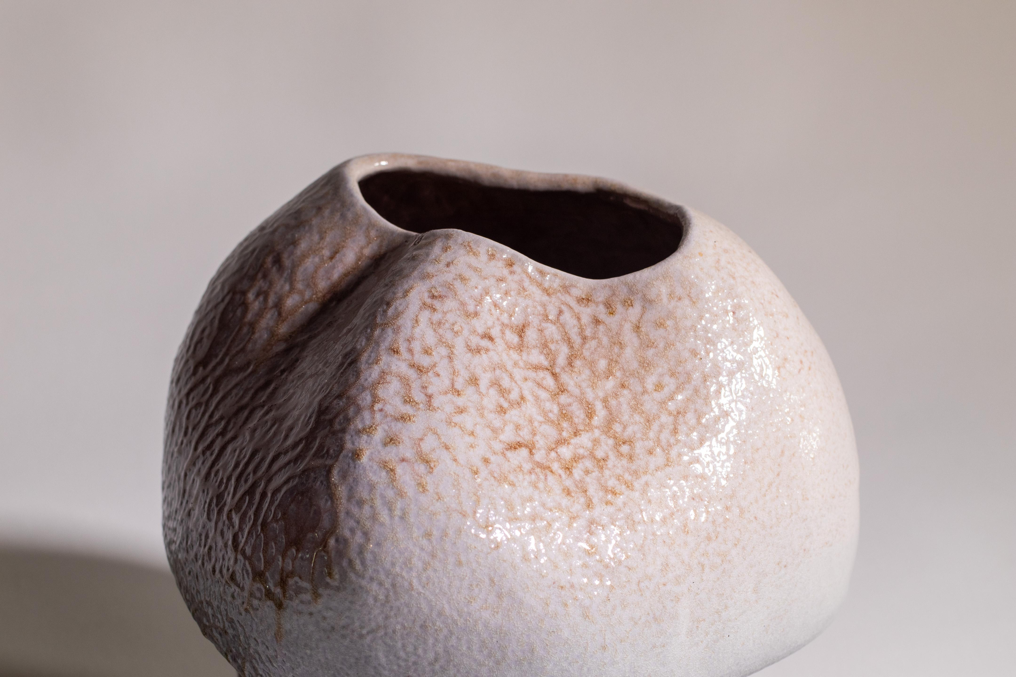 Karen Karnes (1925-2016) Biomorphic Vessel Glazed Stoneware Signed Chopmark For Sale 2