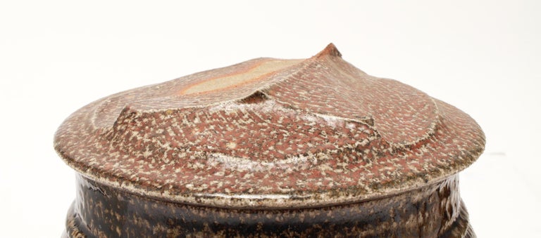 Karen Karnes Attributed Mid-Century Modern Stoneware Art Pottery Covered Jar For Sale 2