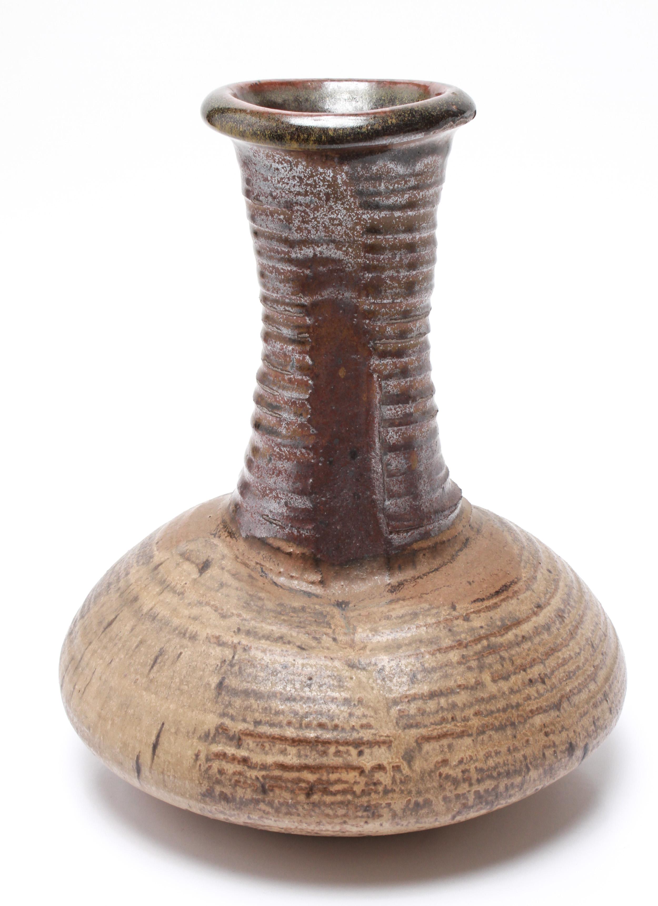 Karen Karnes Mid-Century Modern Stoneware Art Pottery Large Vase In Good Condition In New York, NY