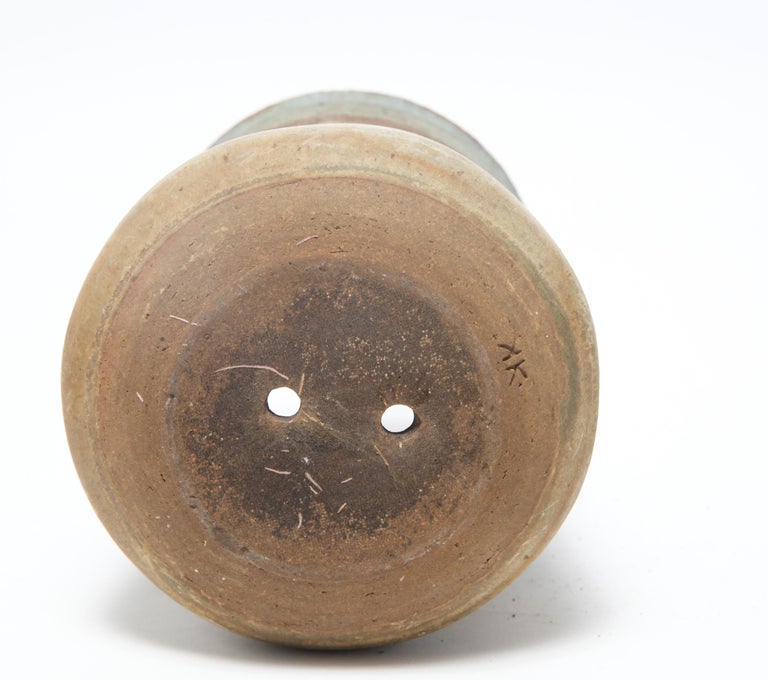 Karen Karnes Mid-Century Modern Stoneware Art Pottery Vase For Sale 1