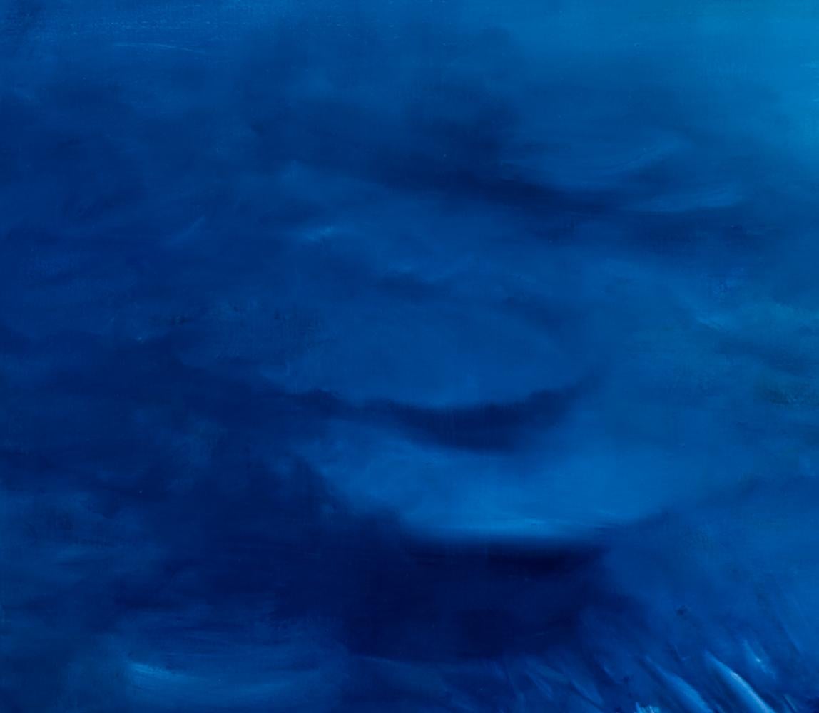 Peinture à grande échelle de 152,4 x 144,4 cm, huile sur toile, créée sur deux toiles jointes.  La palette de bleu profond donne une impression d'espace sous-marin dans cette grande représentation de récifs coralliens.  L'artiste Karen Marston