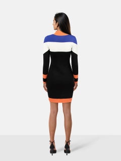 Karen Millen Getäfeltes Strickminikleid Größe M