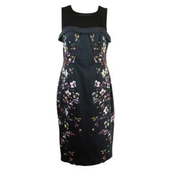 Karen Millen UK 16 Schwarzes geblümtes a-Linien-Kleid mit Kragendetails