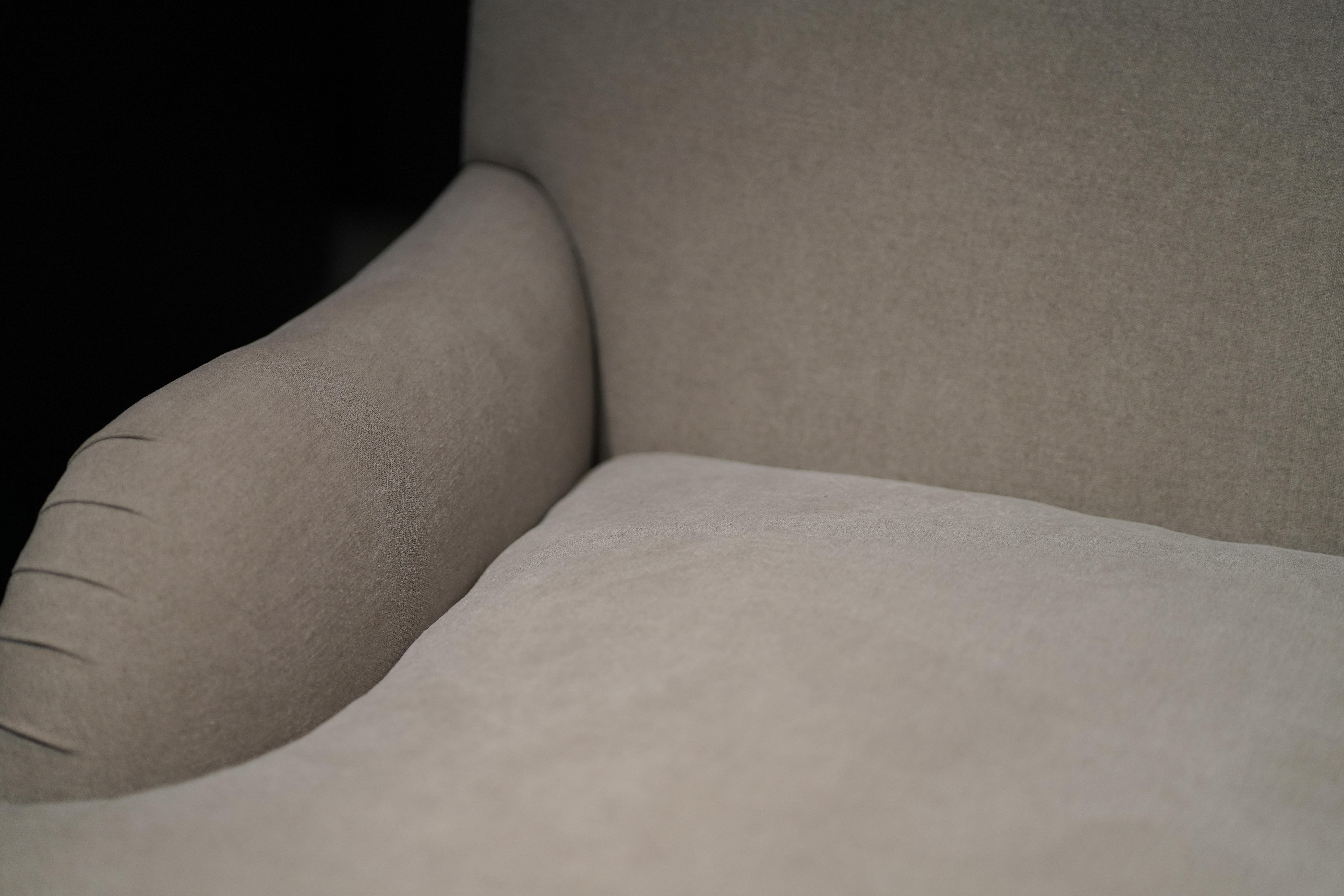 Chaise con gonna, Lino In condizioni Nuovo in vendita a Los Angeles, CA