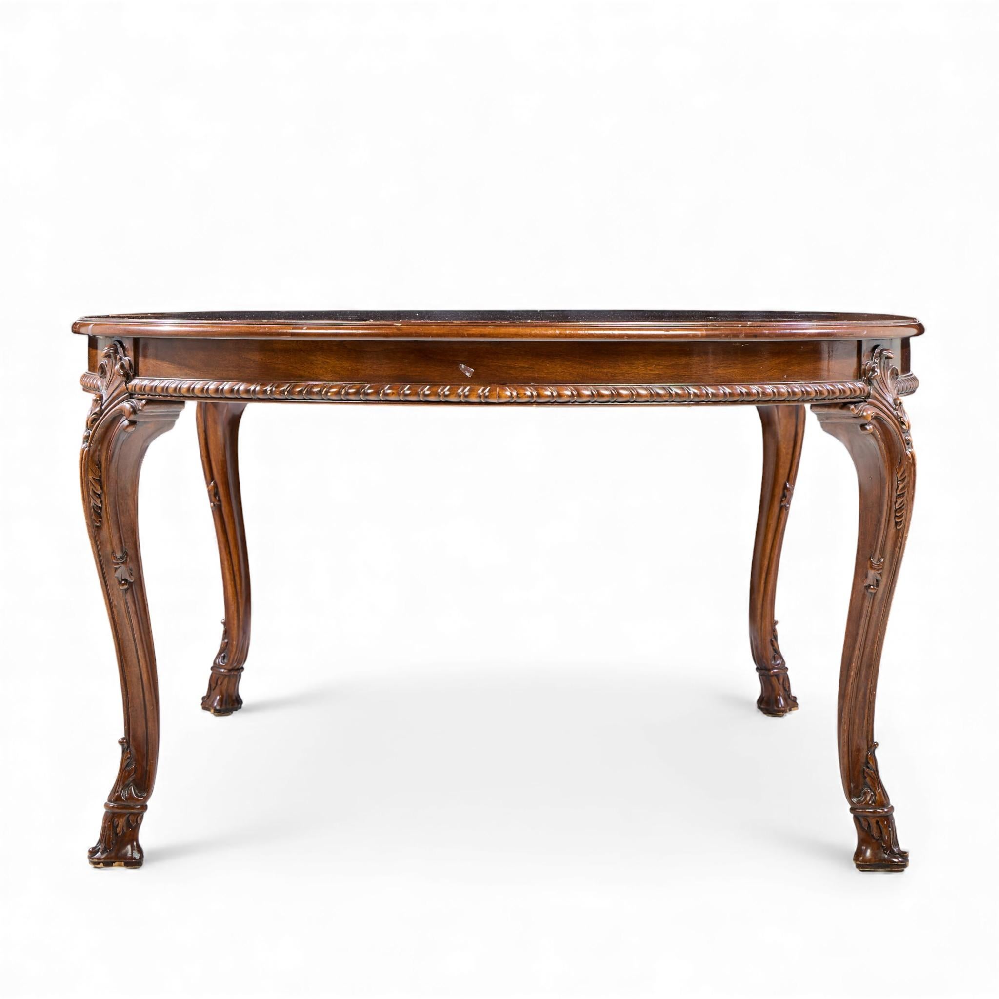 Américain Karges Burl Walnut Georgian Style Table de salle à manger extensible avec 2 abattants en vente