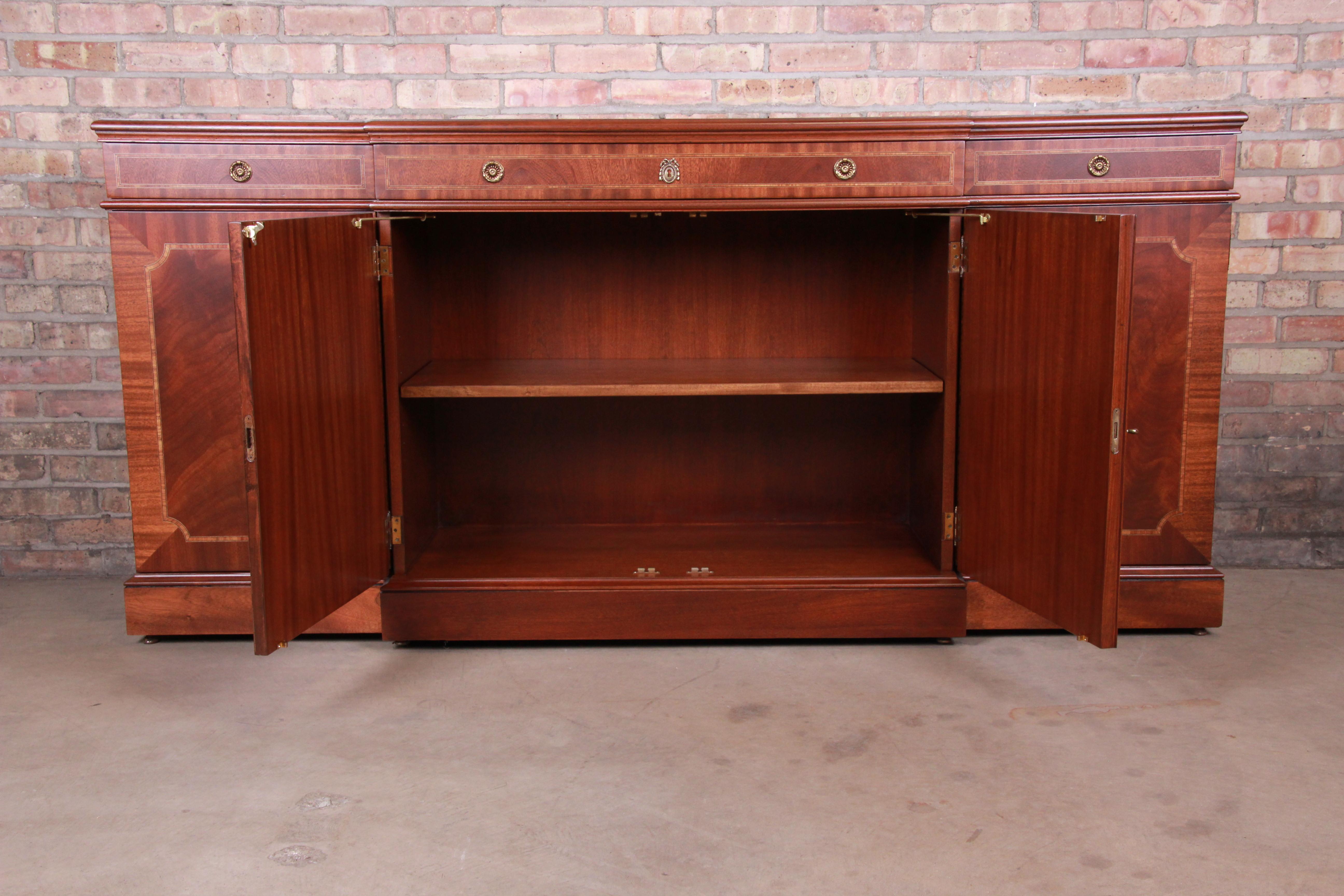 Karges Chippendale Inlaid Mahogany Sideboard Credenza or Bar Cabinet, Restored 7