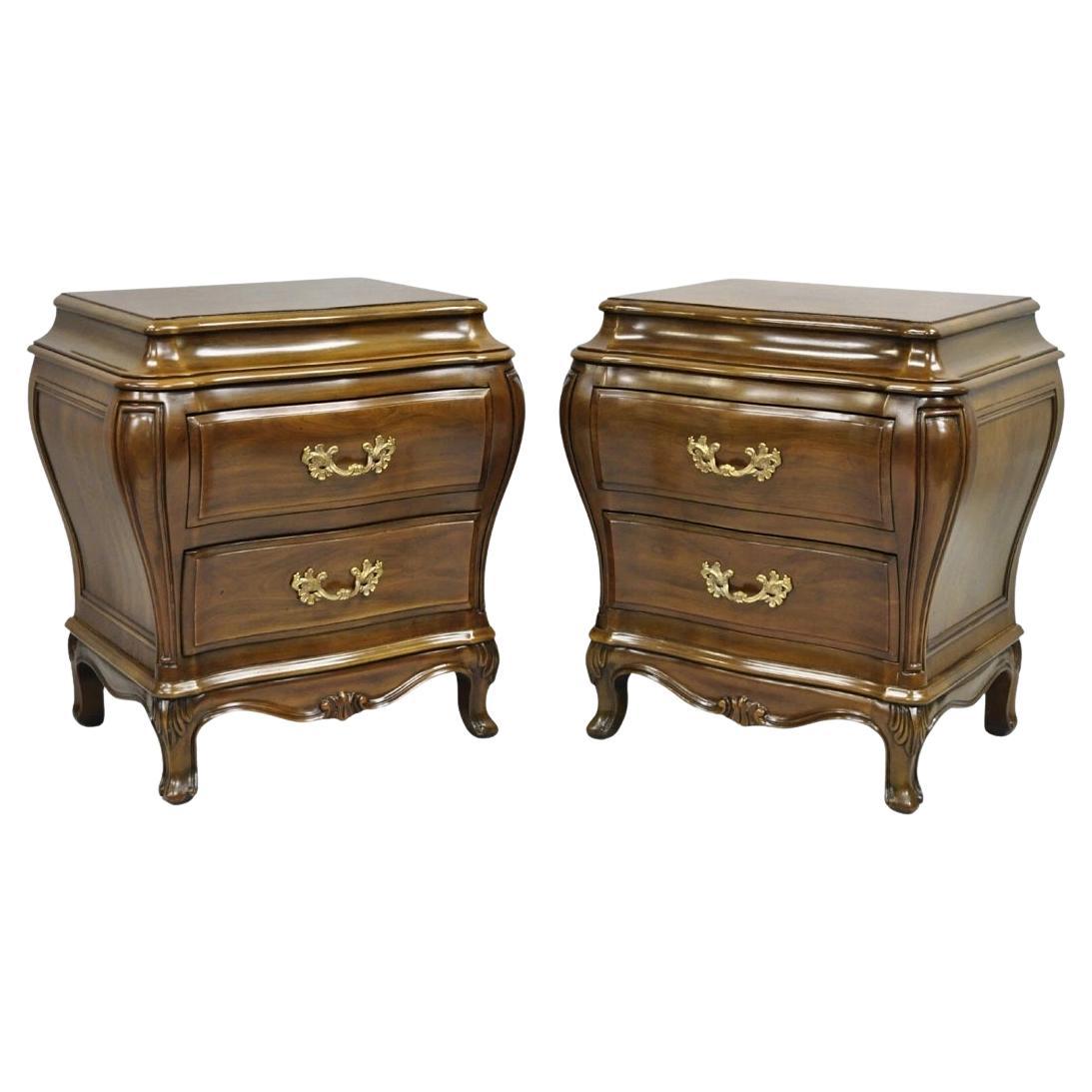 Karges French Louis XV Provincial Style Cherry Wood Bombe Nightstands - a Pair im Angebot