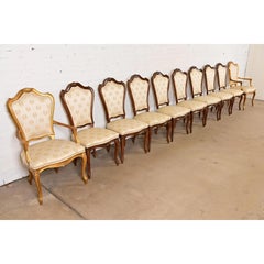 Karges Französisch Provincial Louis XV geschnitzt Nussbaum Esszimmerstühle, Satz von zehn