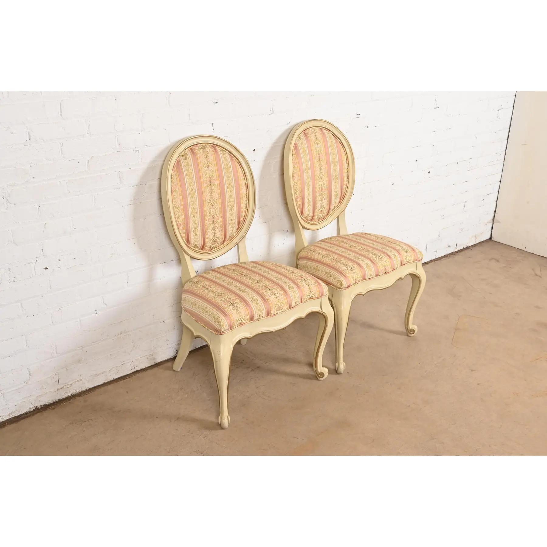 Mid-20th Century Karges French Provincial Louis XV Cream Lacquered and Gold Gilt Dining Chairs For Sale