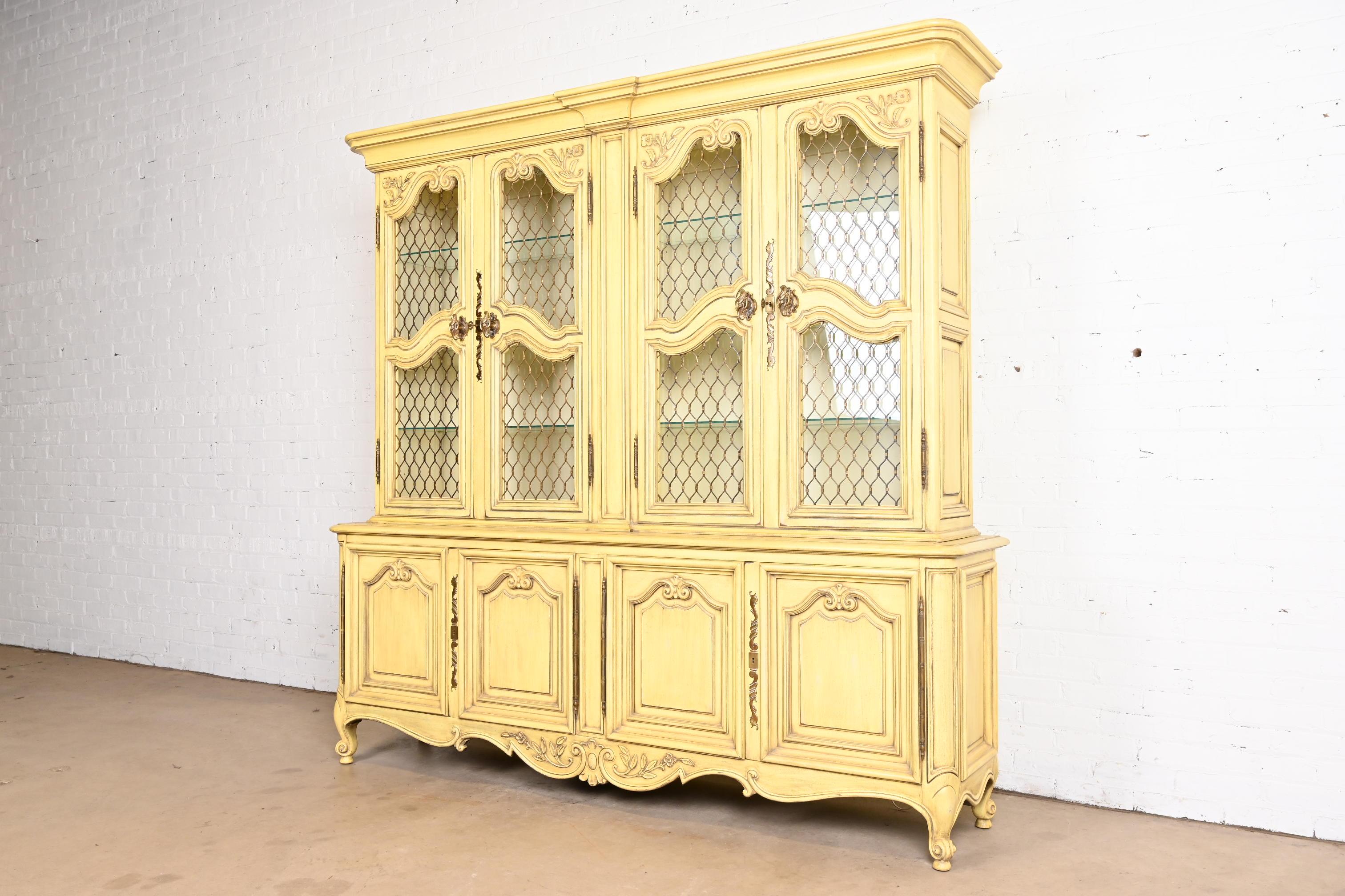 American Karges French Provincial Louis XV Cream Lacquered Breakfront Bookcase Cabinet For Sale