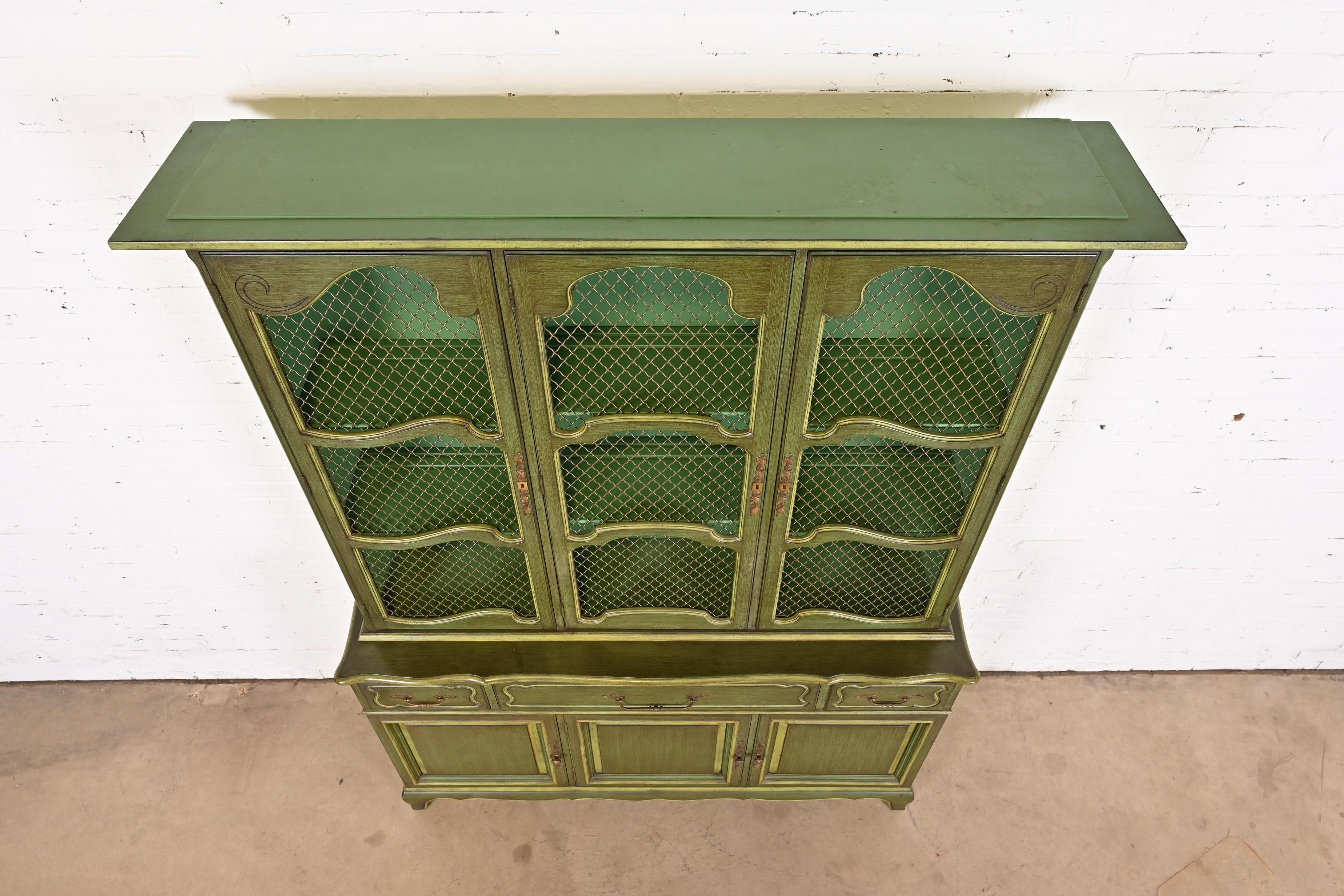 Karges French Provincial Louis XV Green Lacquered Breakfront Bookcase Cabinet 7