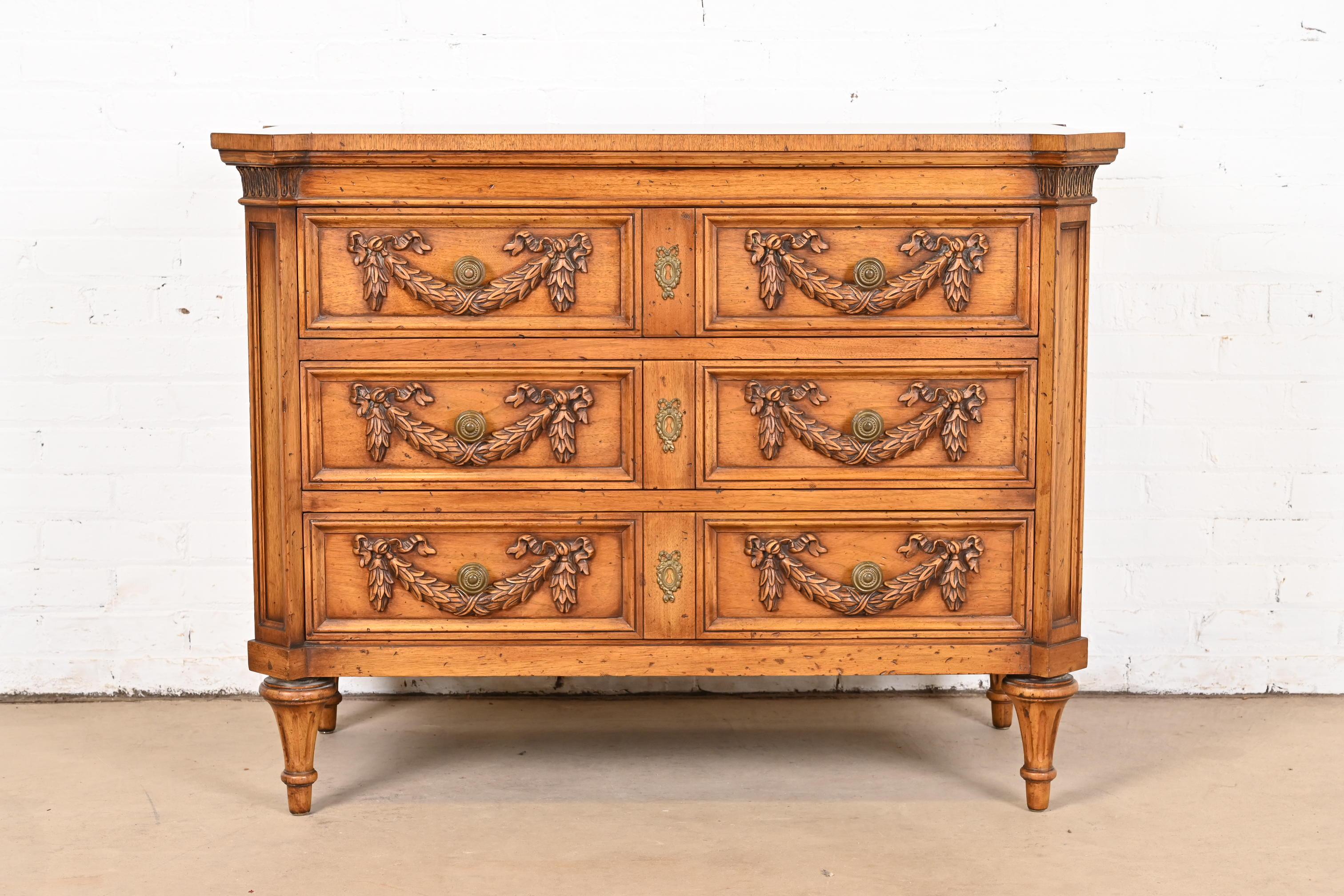 Karges French Regency Louis XVI Burled Walnut Dresser or Chest of Drawers In Good Condition For Sale In South Bend, IN