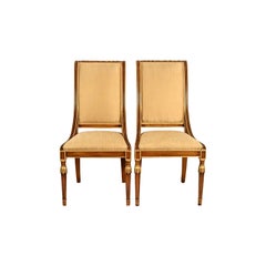 Chaises d'appoint Karges en noyer sculpté, style Régence française Louis XVI Paire