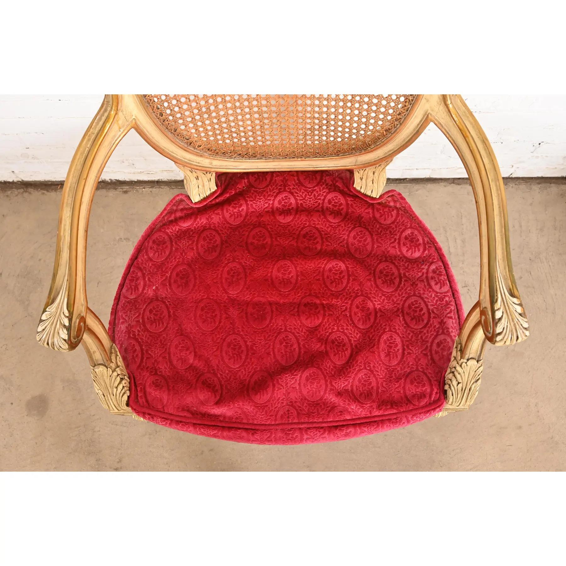 Karges Französisch Regency Louis XVI Creme lackiert Nussbaum und Cane zurück Sessel im Angebot 2