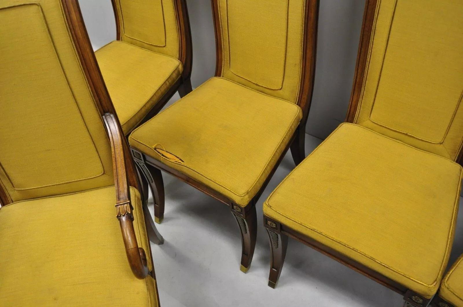 Sedia da pranzo Karges in stile reggenza francese Klismos con gambe a sciabola in noce - Set di 6 in vendita 2