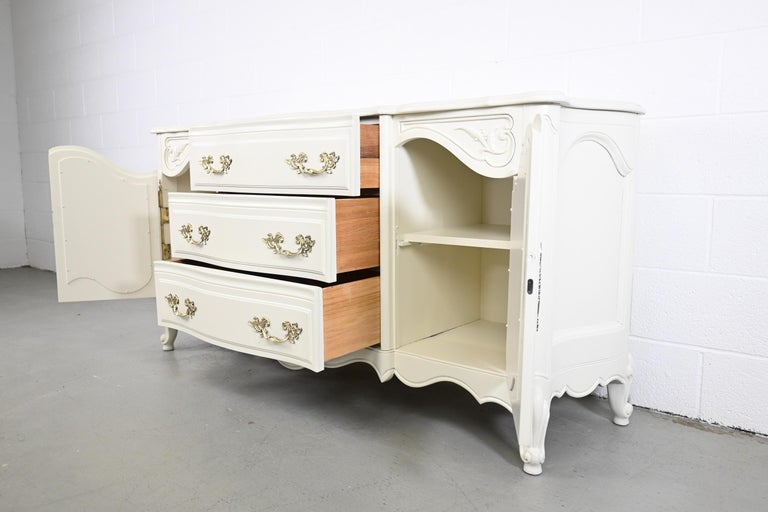 Karges Furniture Louis XV French Provincial Credenza or Sideboard For