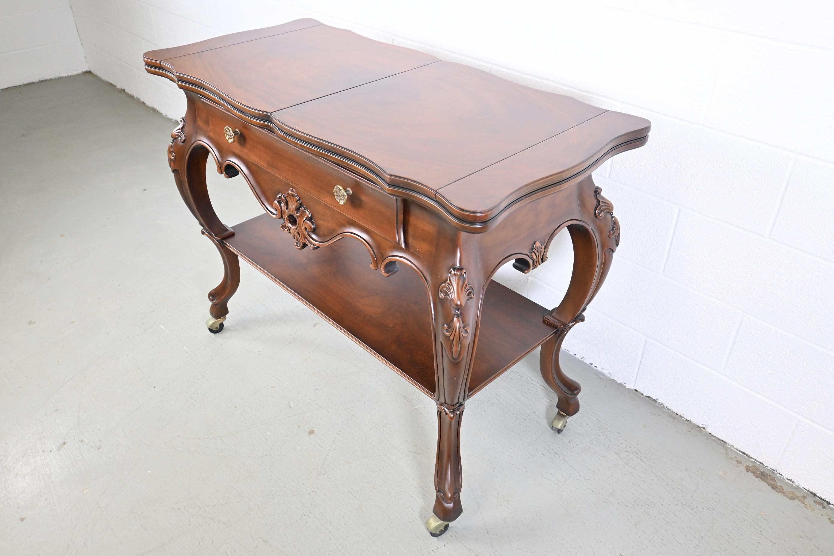 Karges Furniture Louis XV French Provincial Flip Top Walnut Server In Excellent Condition For Sale In Morgan, UT