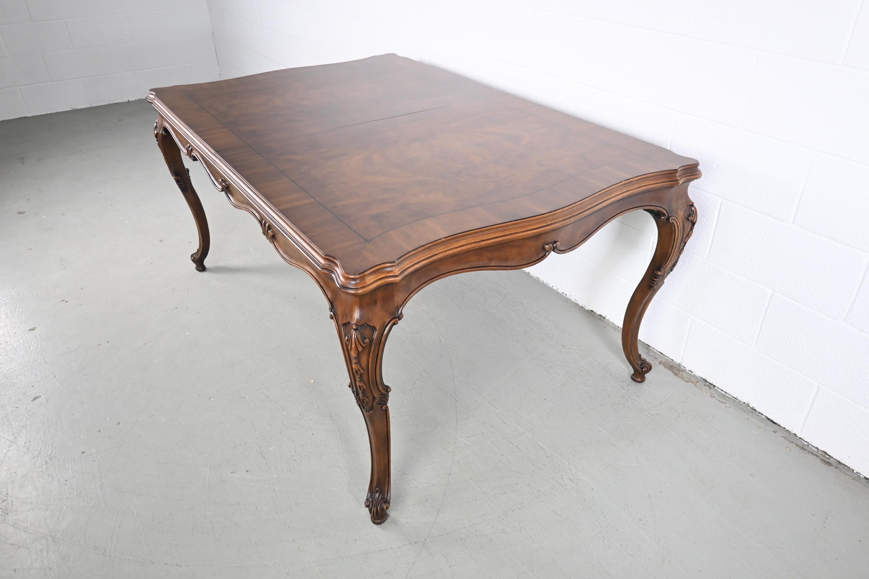 Late 20th Century Karges Furniture Louis XV French Provincial Style Extension Dining Table