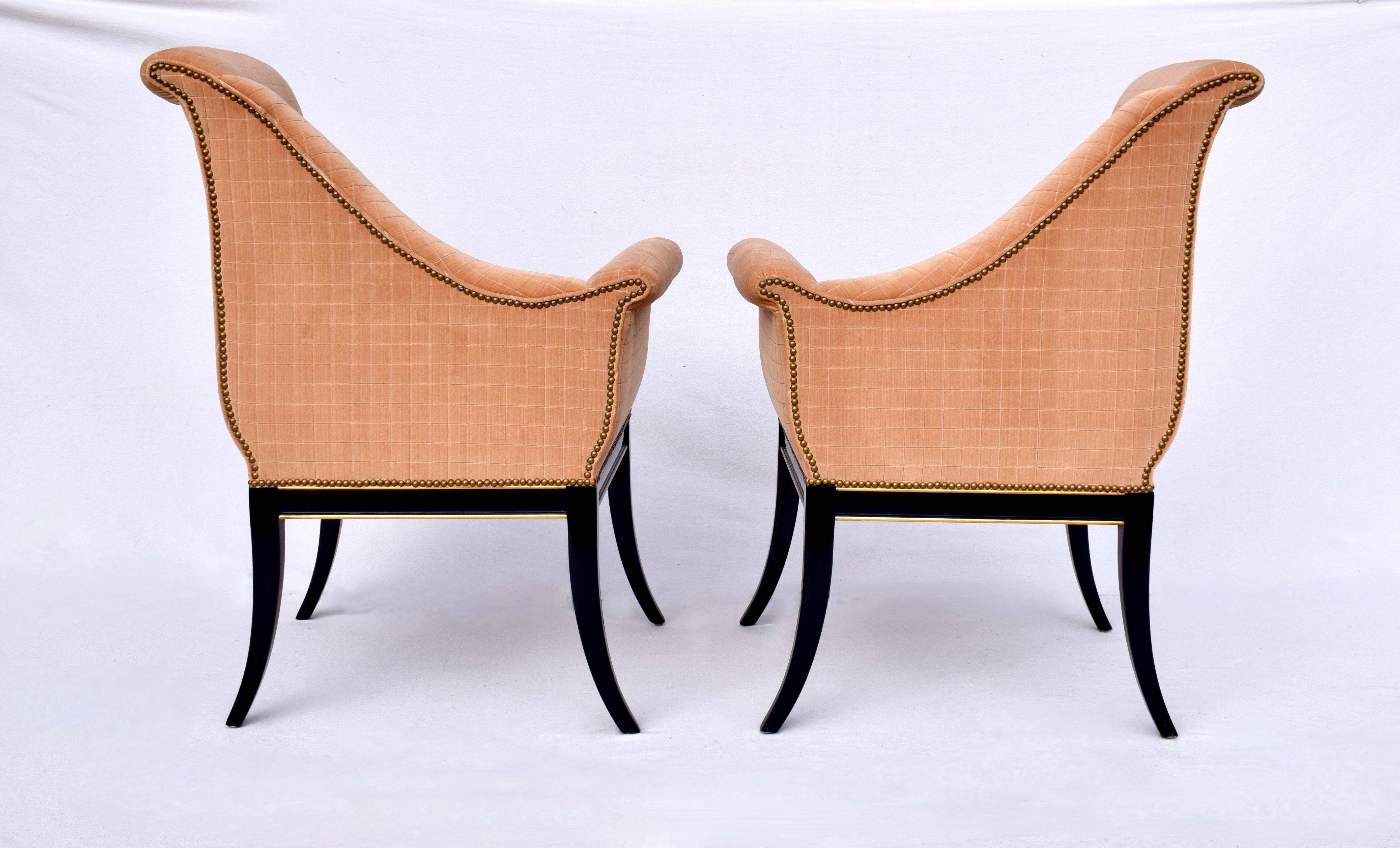 20ième siècle Karges Furniture Parler Deux Chaises Regency droite et gauche en vente