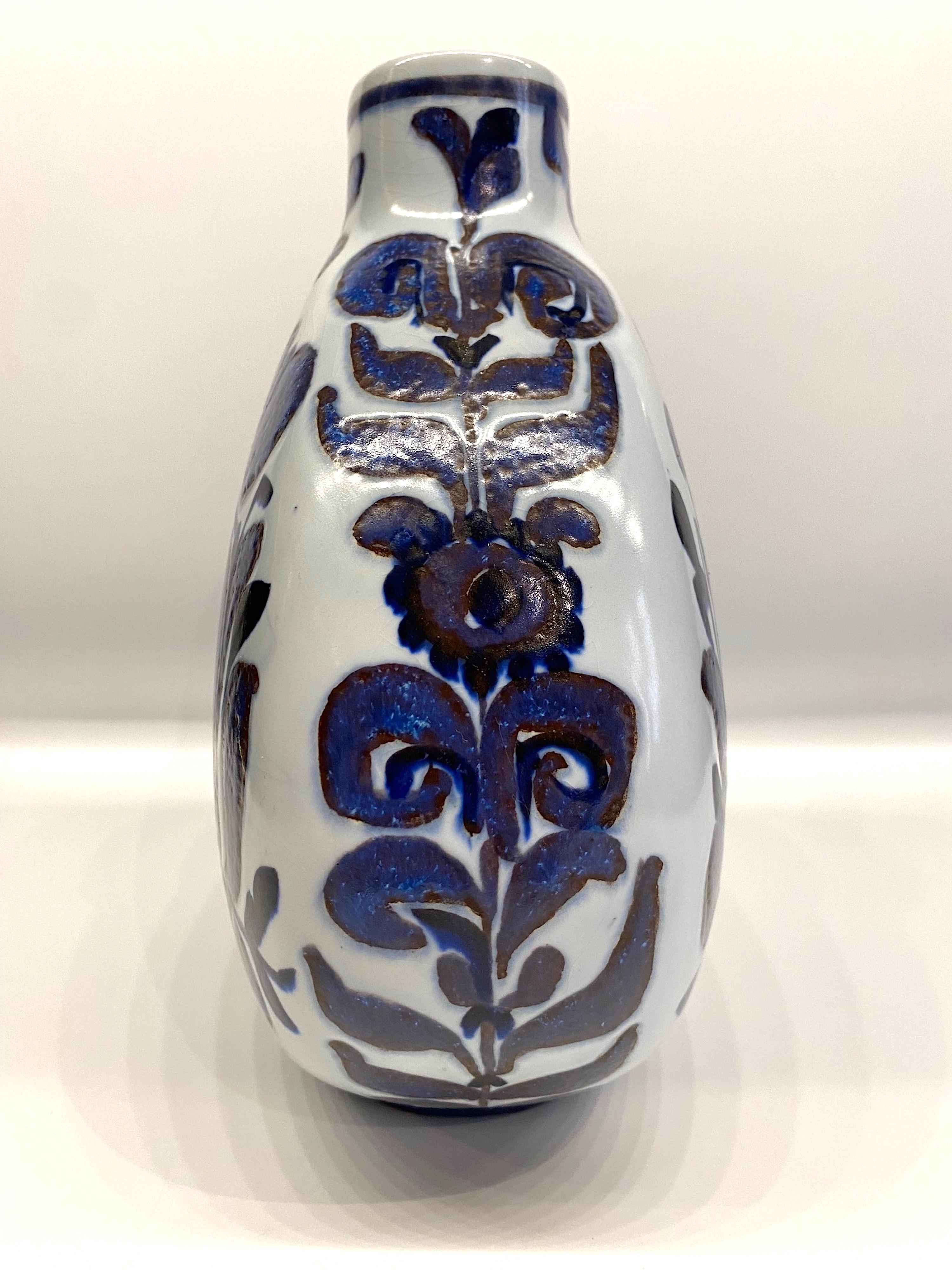  Kari Christiansen for Royal Copenhagen & Alumia Art Pottery Ceramic Vase In Good Condition For Sale In New York, NY