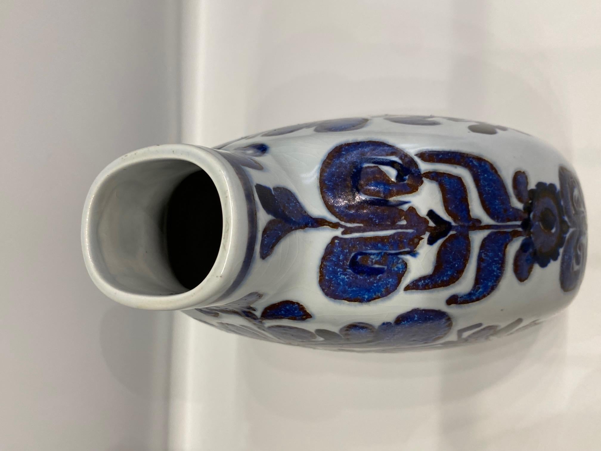 Kari Christiansen for Royal Copenhagen & Alumia Art Pottery Ceramic Vase For Sale 1