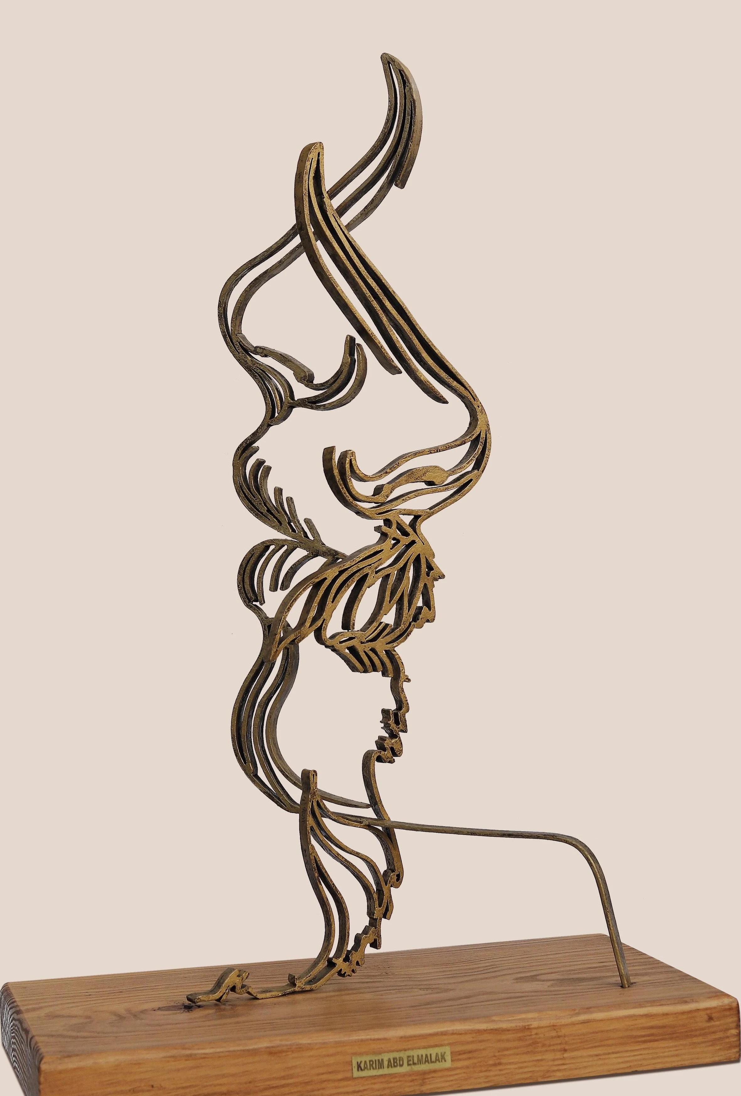 "Tú eres" Escultura abstracta 31,5" x 20" pulgadas por Karim Abd Elmalak