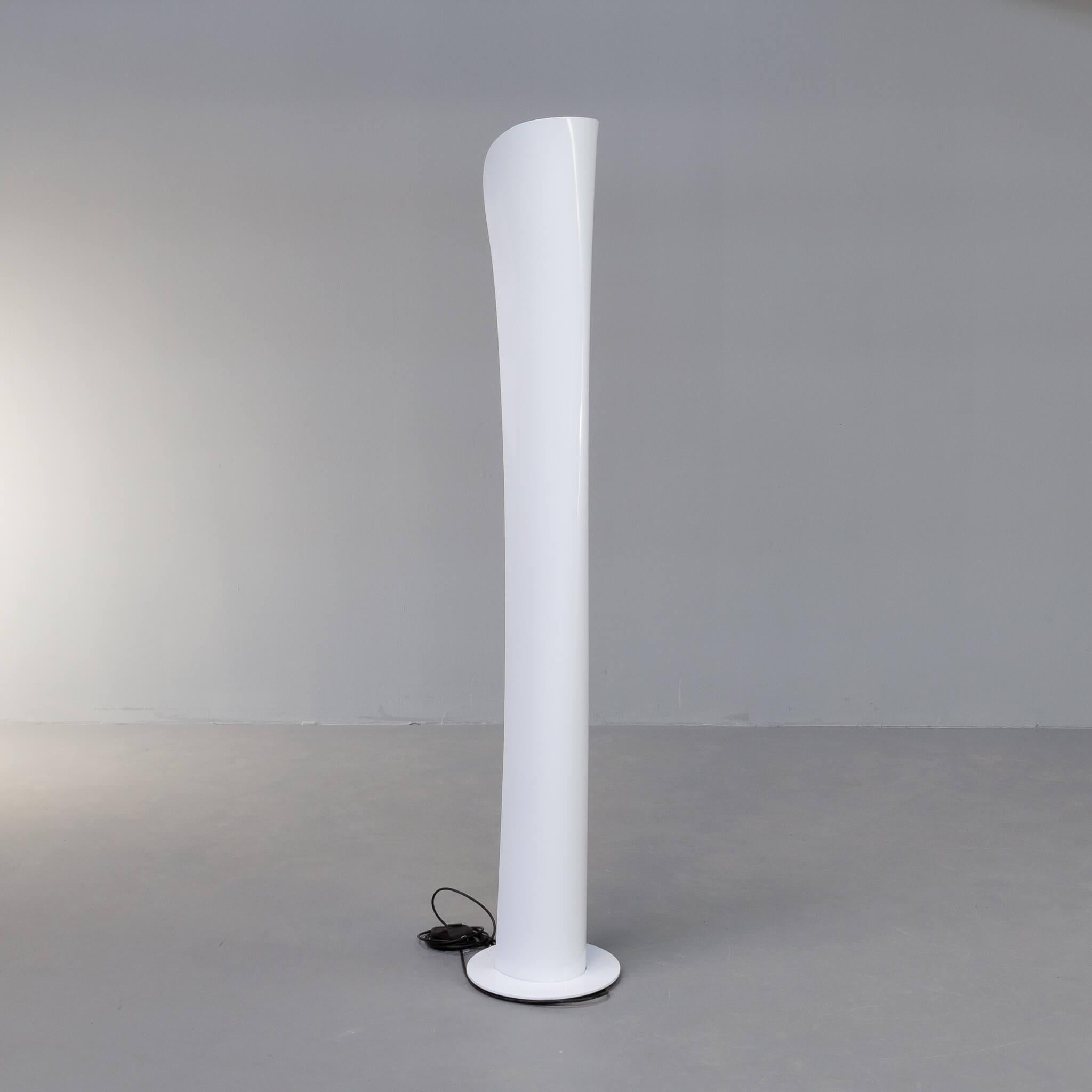 Karim Rashid ‘Cadmo’ Floorlamp for Artemide For Sale 1