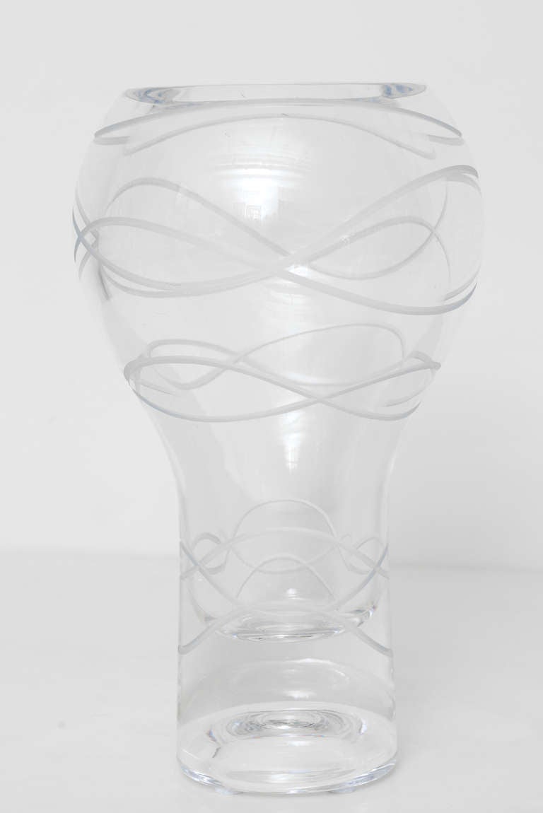 Karim Rashid for Nambe Figure 8 Crystal Glass Etched Vase For Sale at