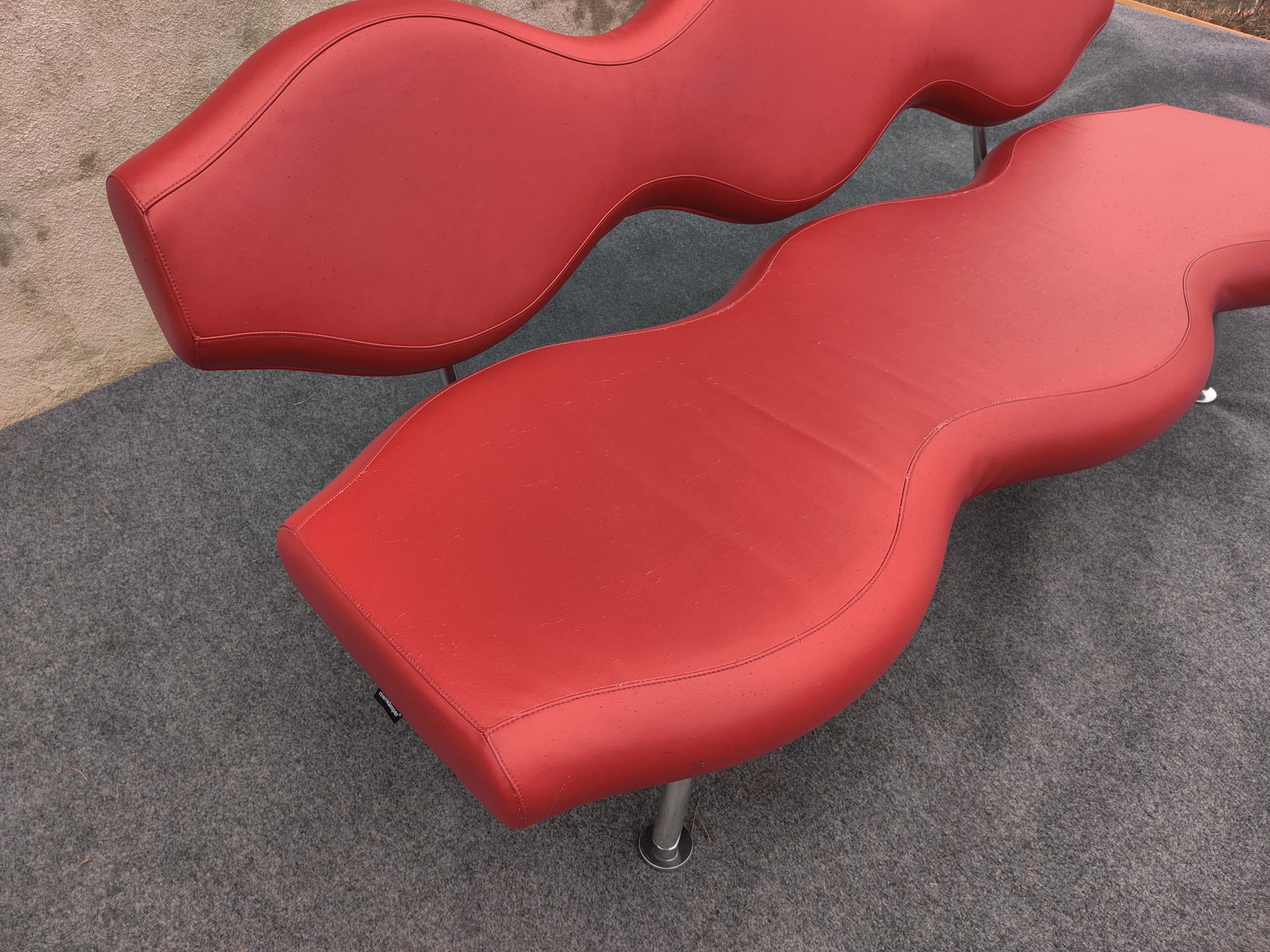 Karim Rashid for Nienkamper Verde Red Leather & Aluminum Modern 3-Seat Sofa For Sale 4