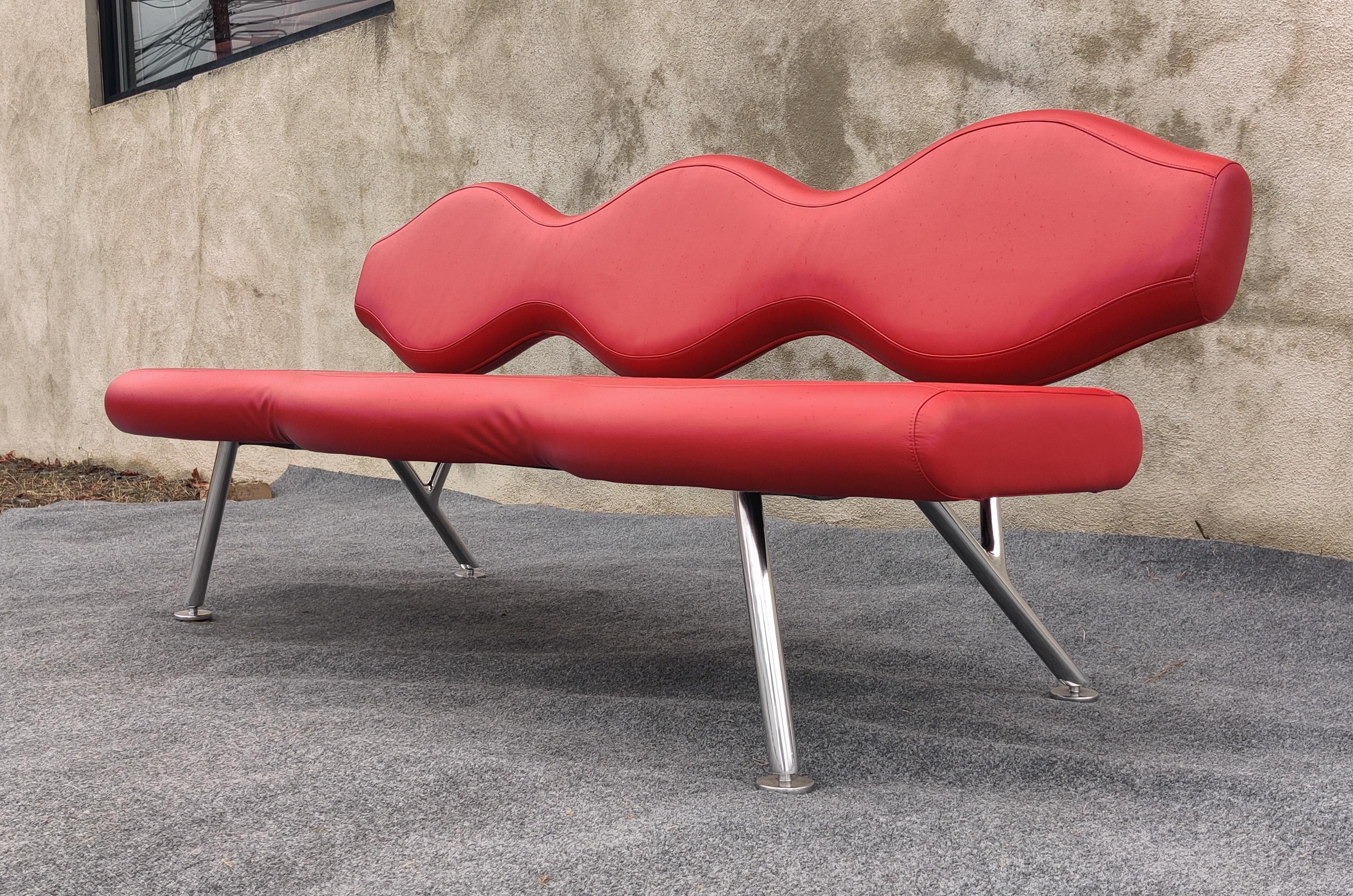 Cast Karim Rashid for Nienkamper Verde Red Leather & Aluminum Modern 3-Seat Sofa For Sale