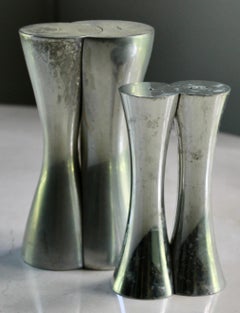 Karim Rashid 'Hugs and Kisses' Nambe Salt&Peppers