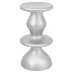Karim Rashid Pedestal "One Off" en tono plateado