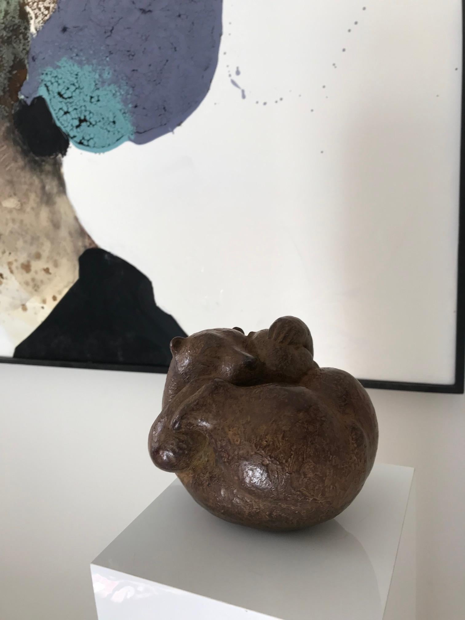 ''Bear with Cub'' Dutch Contemporary Bronze Sculpture of a Brown Bear with Cub For Sale 2