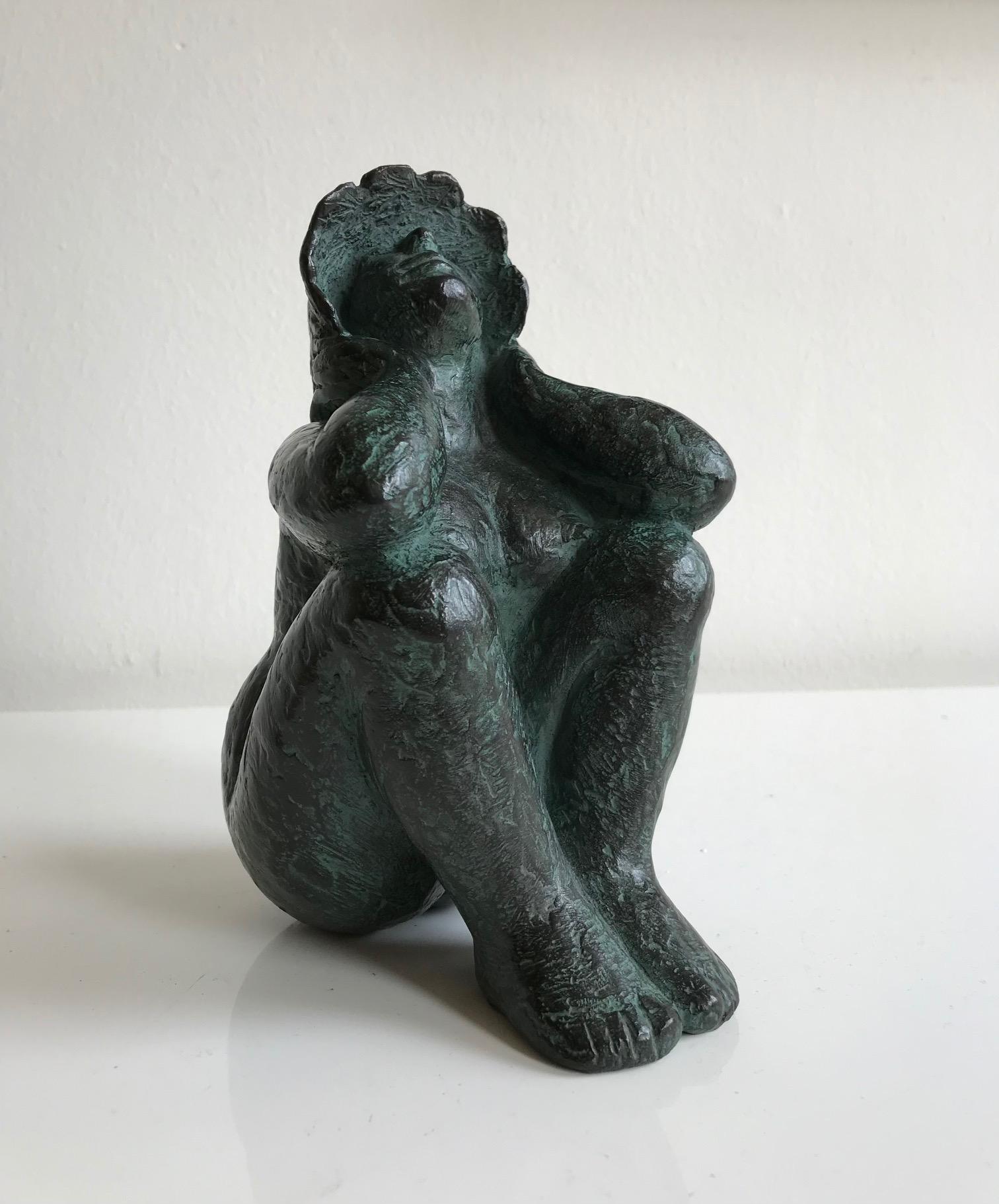 Karin Beek Figurative Sculpture - ''In the Sun'' Dutch Contemporary Bronze Sculpture of Woman with Sun Hat