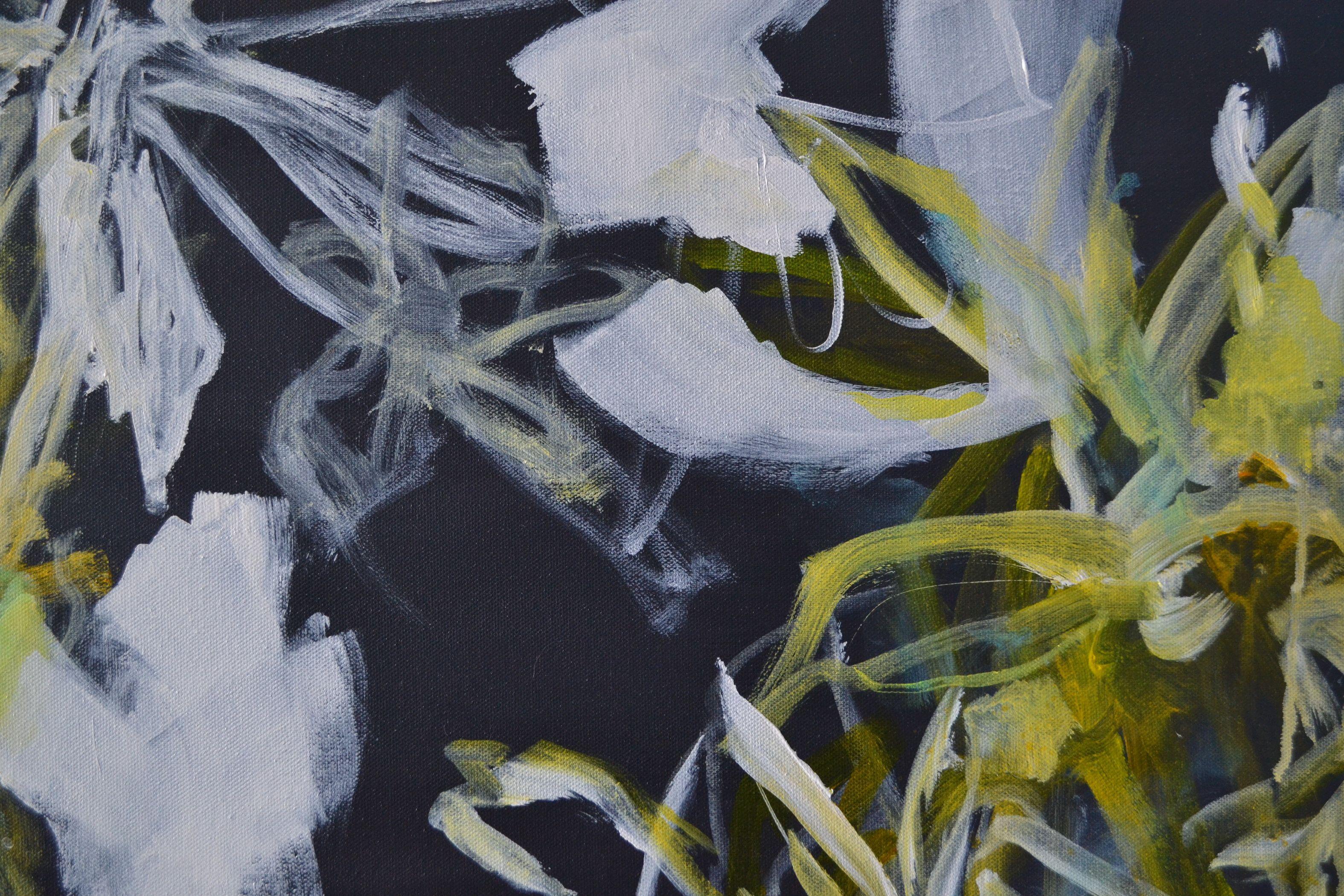 Une superbe peinture de fleurs, élégante, minimaliste sur un fond gris. Duo !    Un véritable accroche-regard sur votre mur.    Acrylique sur toile, les côtés de la toile sont peints en gris - comme le fond du tableau.  L'œuvre est scellée avec un