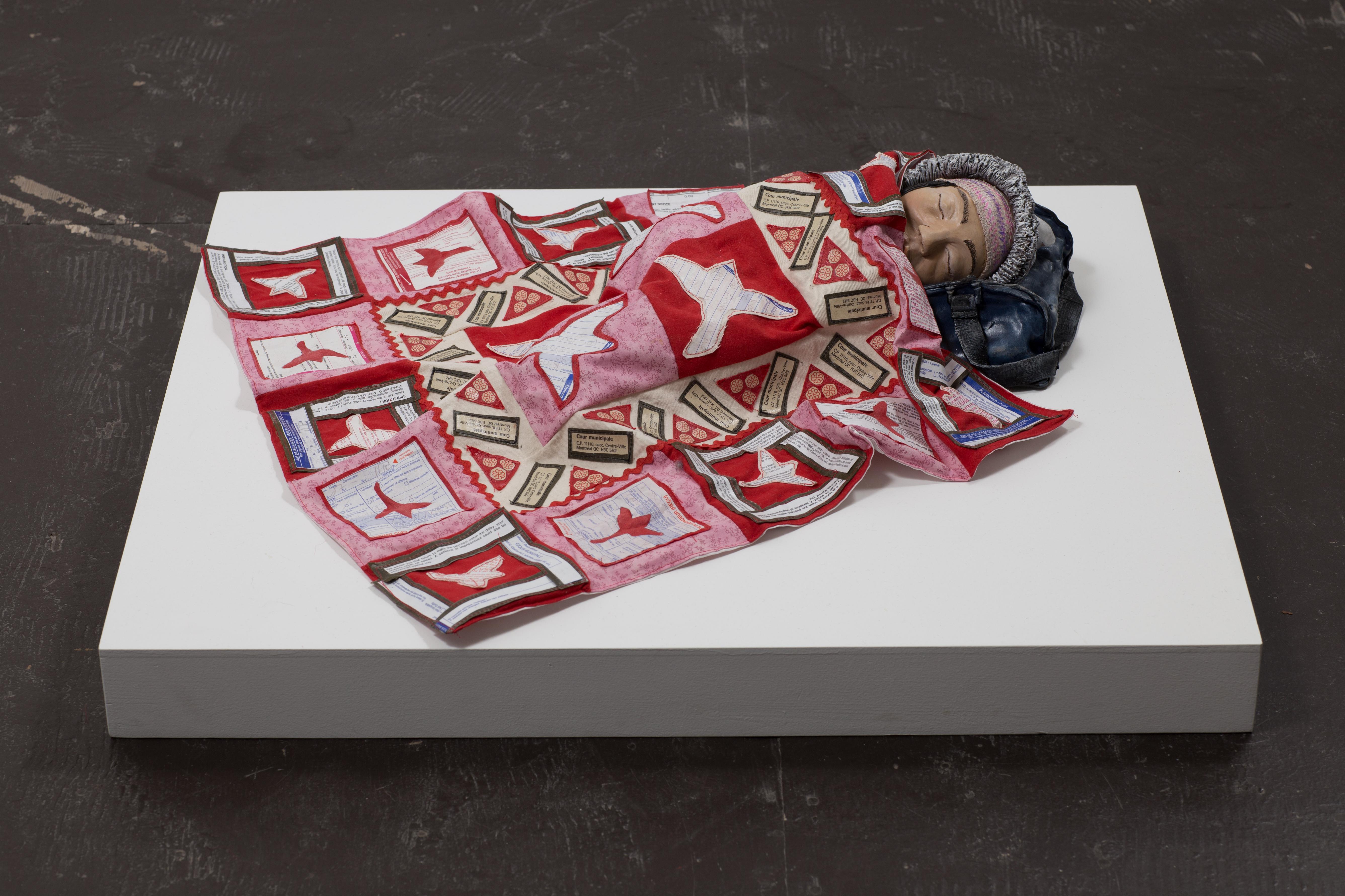 Infraction / en s'état couché par terre - Sculpture by Karine Giboulo