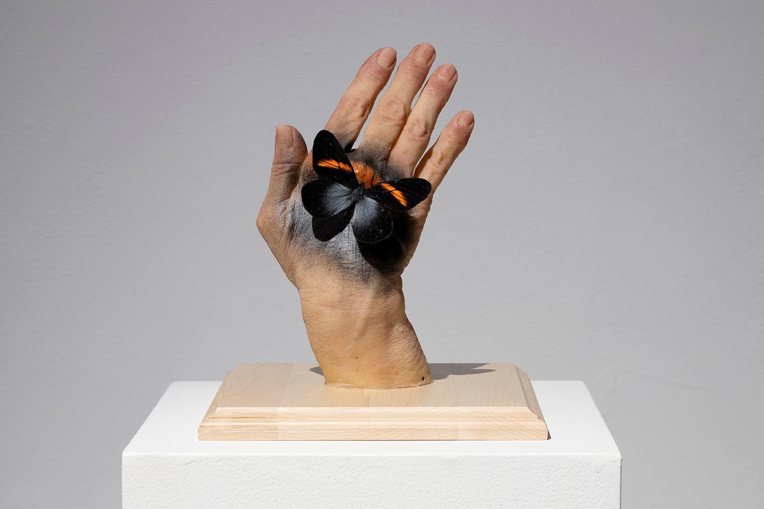 Karine Payette Figurative Sculpture - Adaptation VI