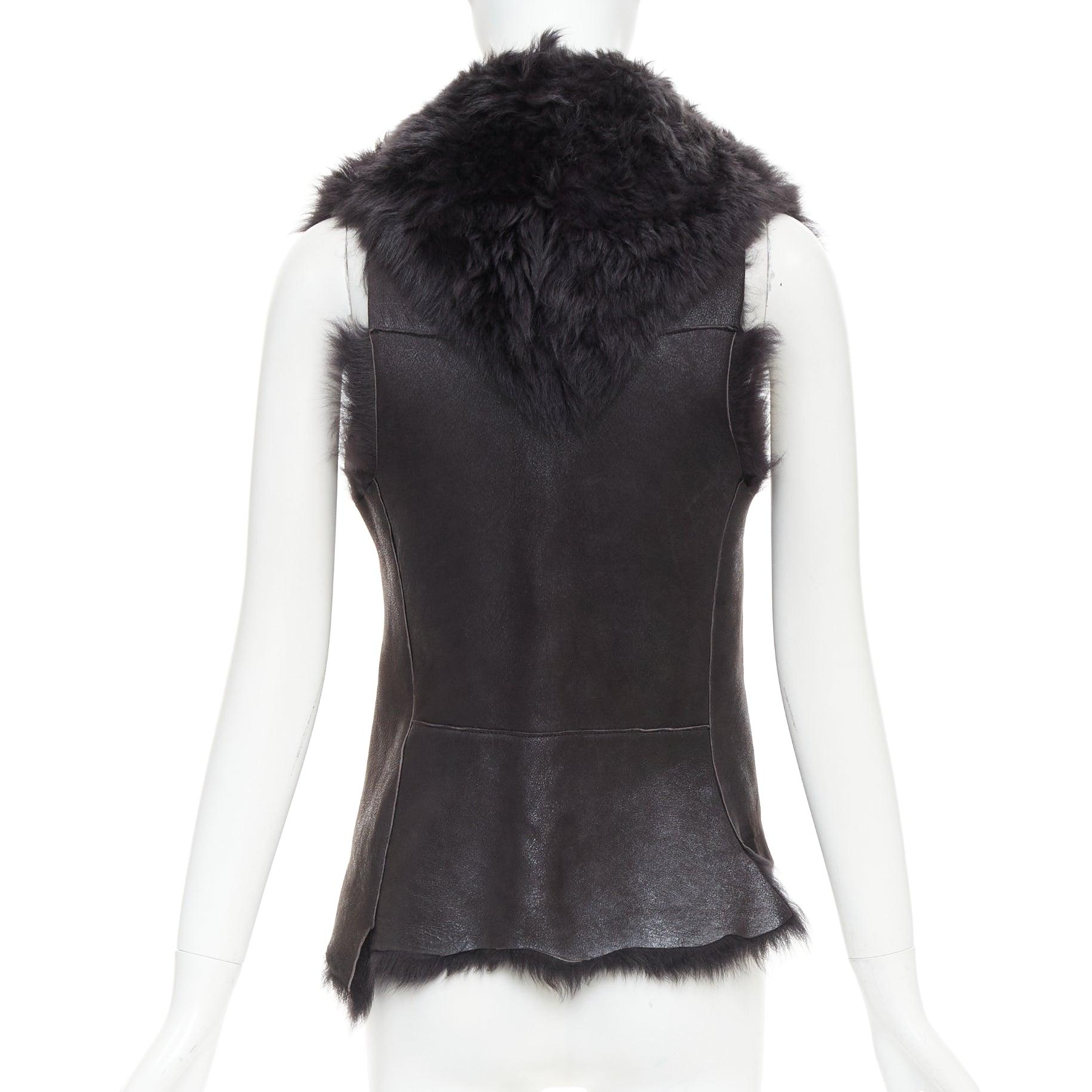 KARL DONOGHUE Gilet en cuir d'agneau noir doublé de fourrure à ourlet asymétrique dentelé XS en vente 1
