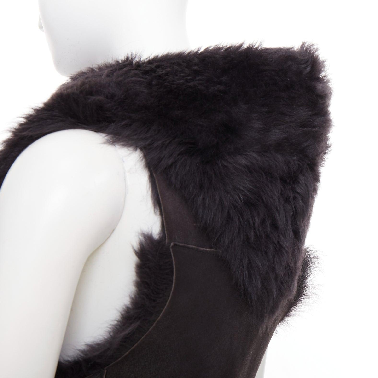KARL DONOGHUE Gilet en cuir d'agneau noir doublé de fourrure à ourlet asymétrique dentelé XS en vente 2
