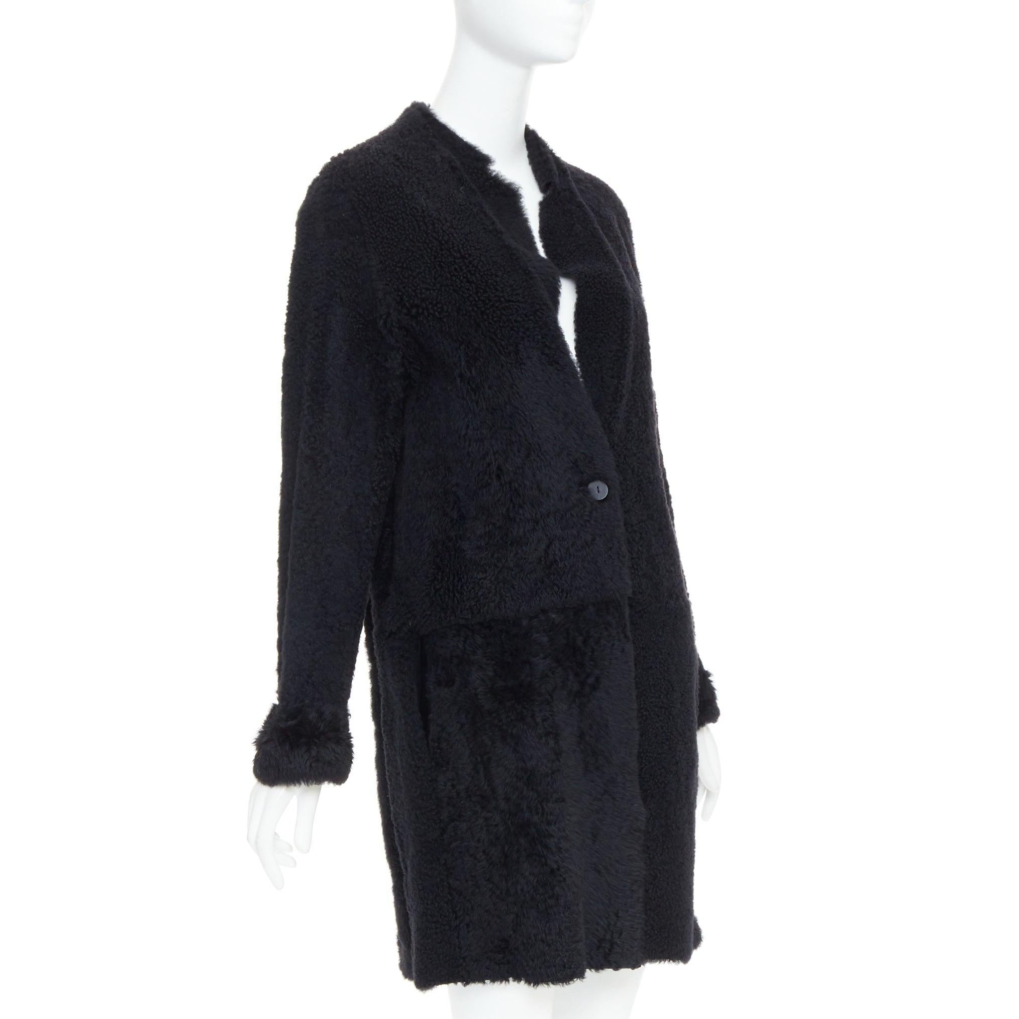 KARL DONOGHUE manteau long à un seul bouton en agneau noir et fourrure de shearling L Excellent état - En vente à Hong Kong, NT