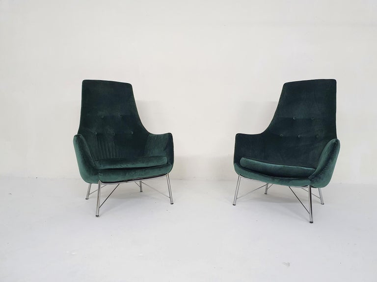 Mid-Century Modern Karl Ekselius for Pastoe FM31 Velvet Lounge Chairs, the Netherlands 1959 For Sale