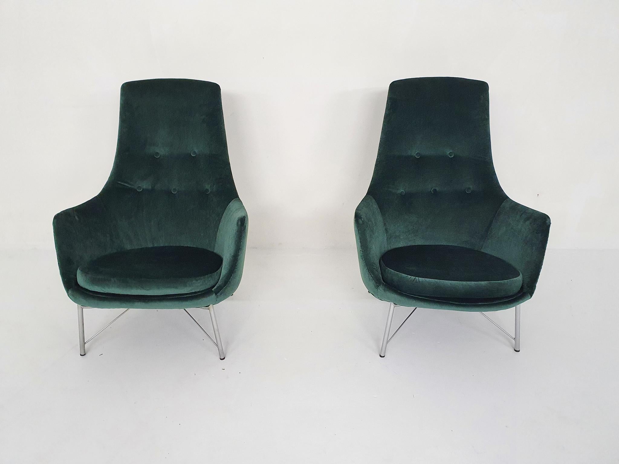 Mid-20th Century Karl Ekselius for Pastoe FM31 Velvet Lounge Chairs, the Netherlands 1959 For Sale