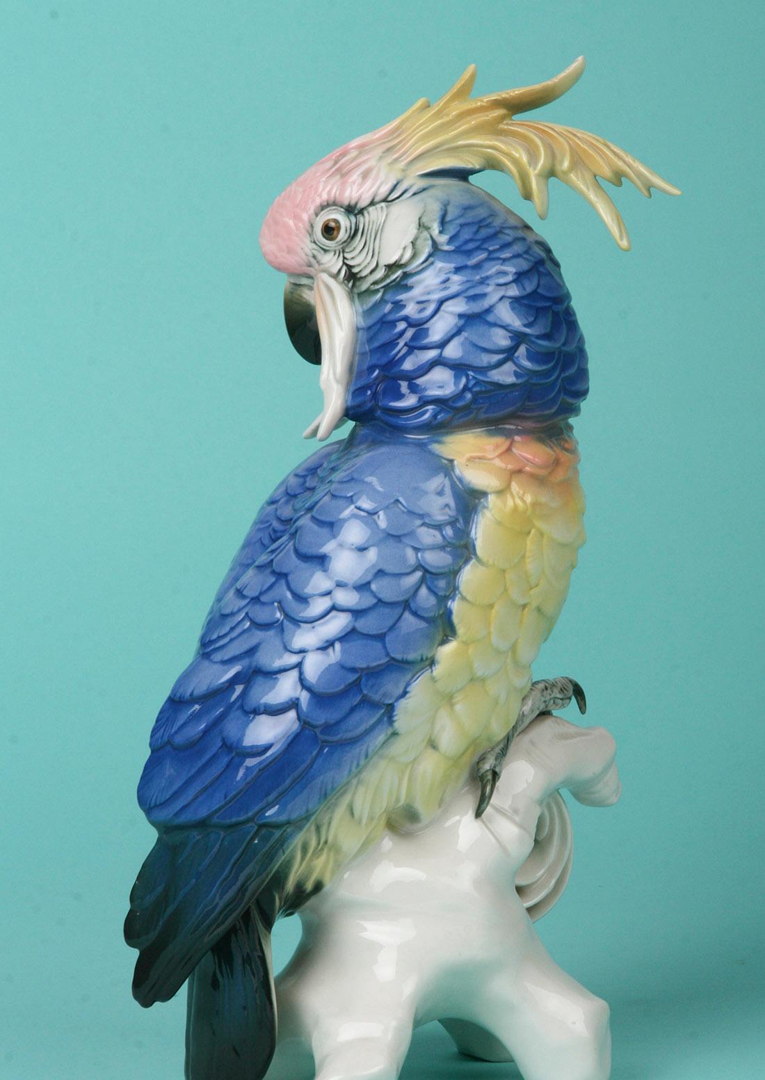 Hand-Painted Karl Ens Porcelain Statue of a Parrot, Early 19th Century