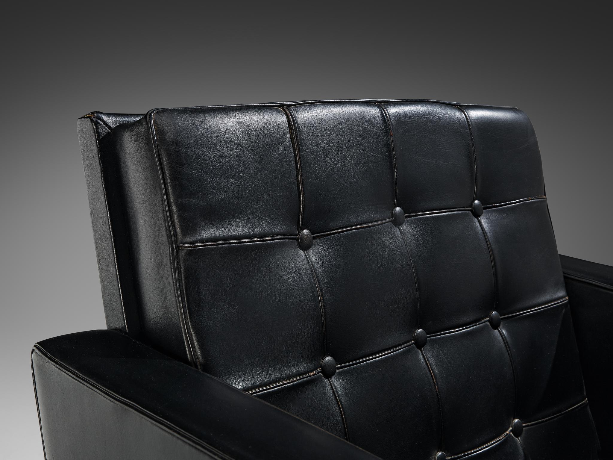 Milieu du XXe siècle Chaise longue Karl-Erik Ekselius en cuir noir d'origine  en vente