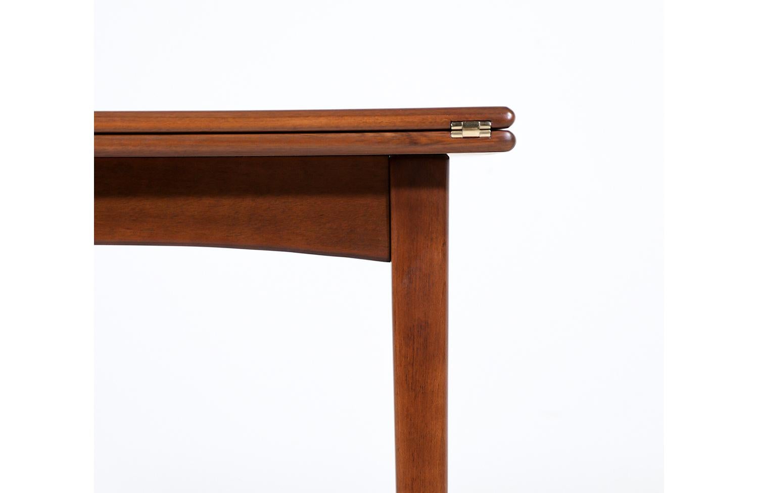 Brass  Expertly Restored - Karl-Erik Ekselius Expanding Walnut Dining Table for DUX For Sale