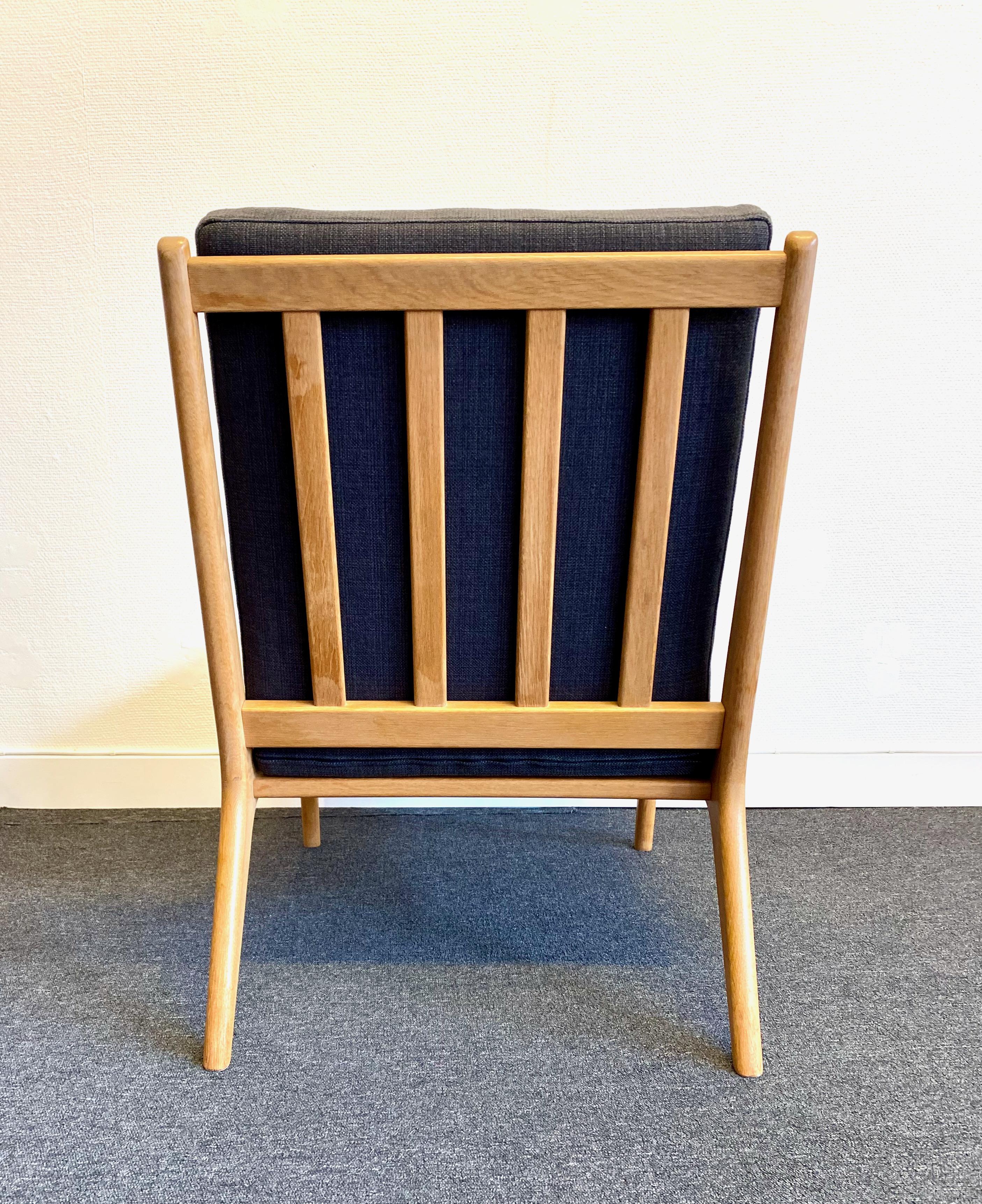 Swedish Karl-Erik Ekselius - Oak lounge chair by JOC Sweden For Sale